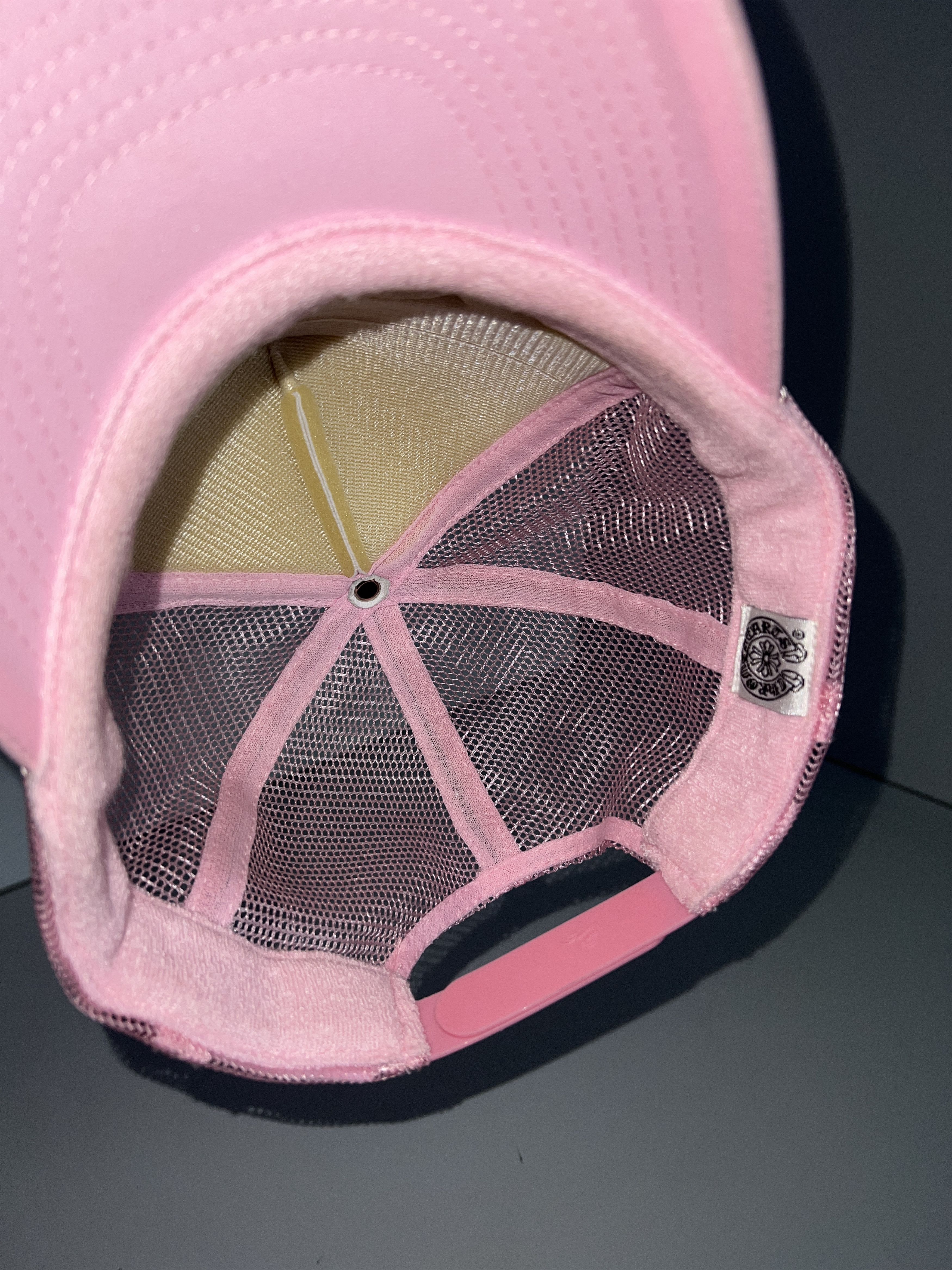 Chrome Hearts Chrome Hearts Las Vegas Pink Trucker Hat Silver Button Size ONE SIZE - 9 Thumbnail
