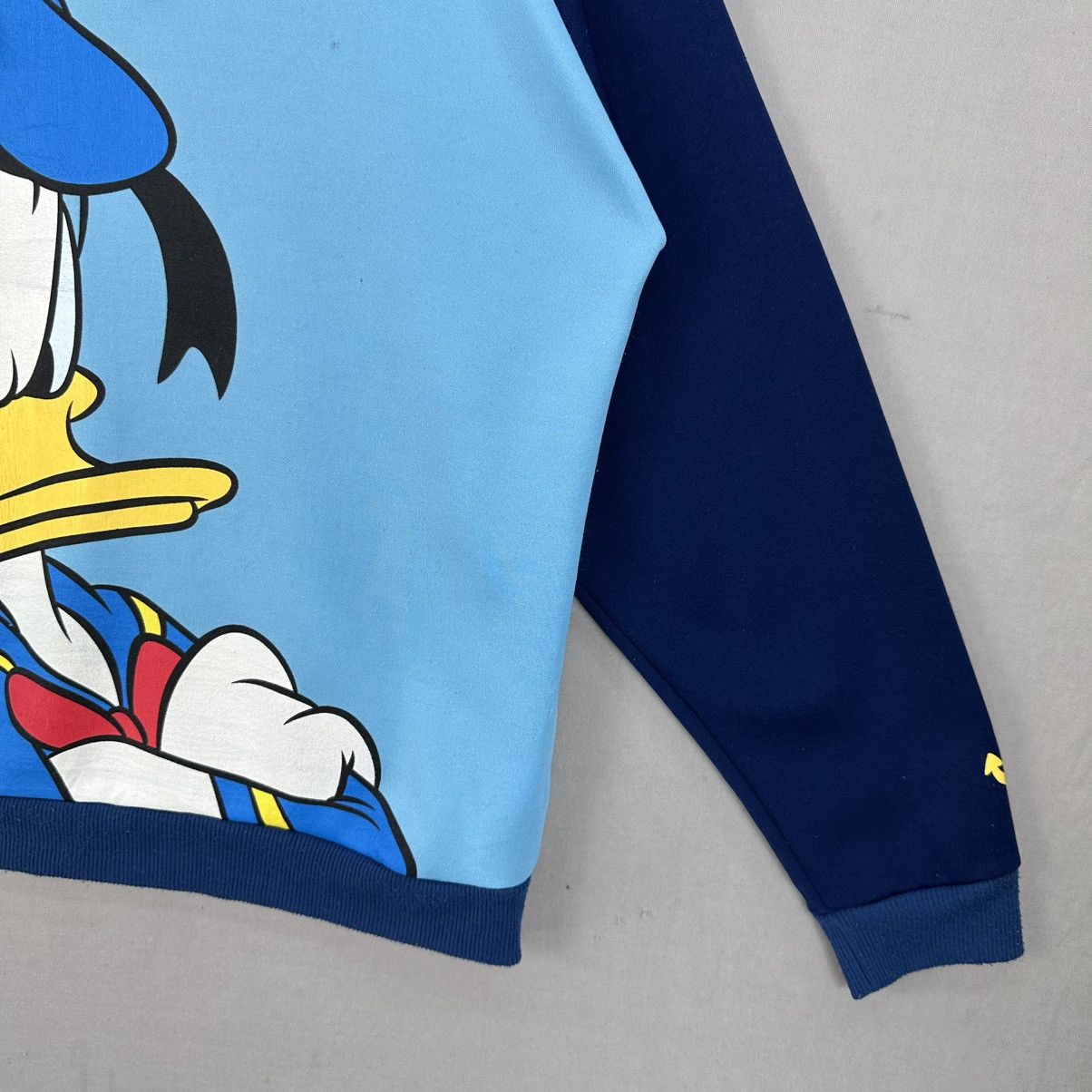 Cartoon Network × Disney × Vintage Vintage Disney Donald Duck Big Print Sweatshirt Hoodie Size M / US 6-8 / IT 42-44 - 3 Thumbnail