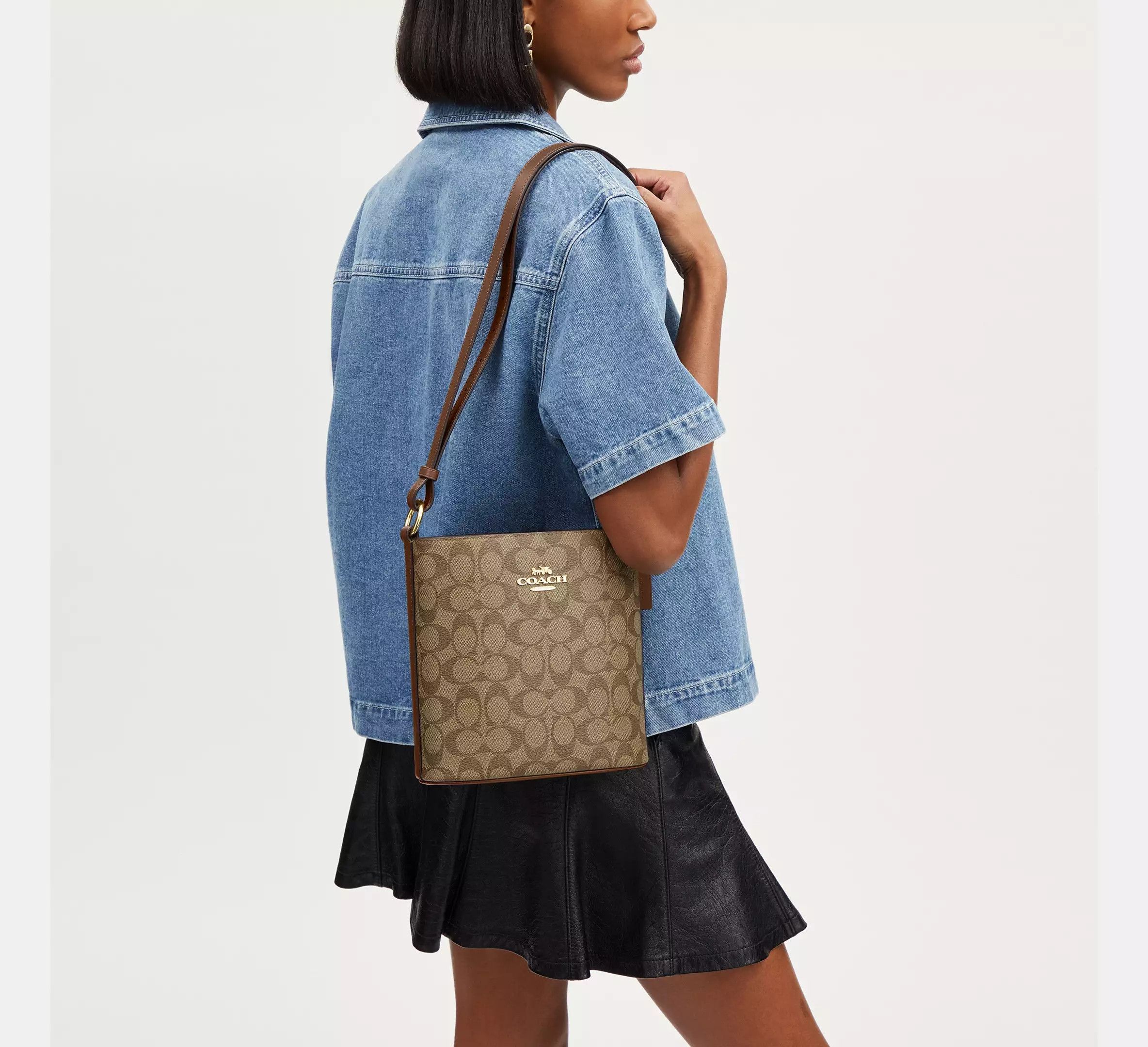 Coach Sophie Bucket Bag In Signature Canvas CR154 Size ONE SIZE - 9 Thumbnail
