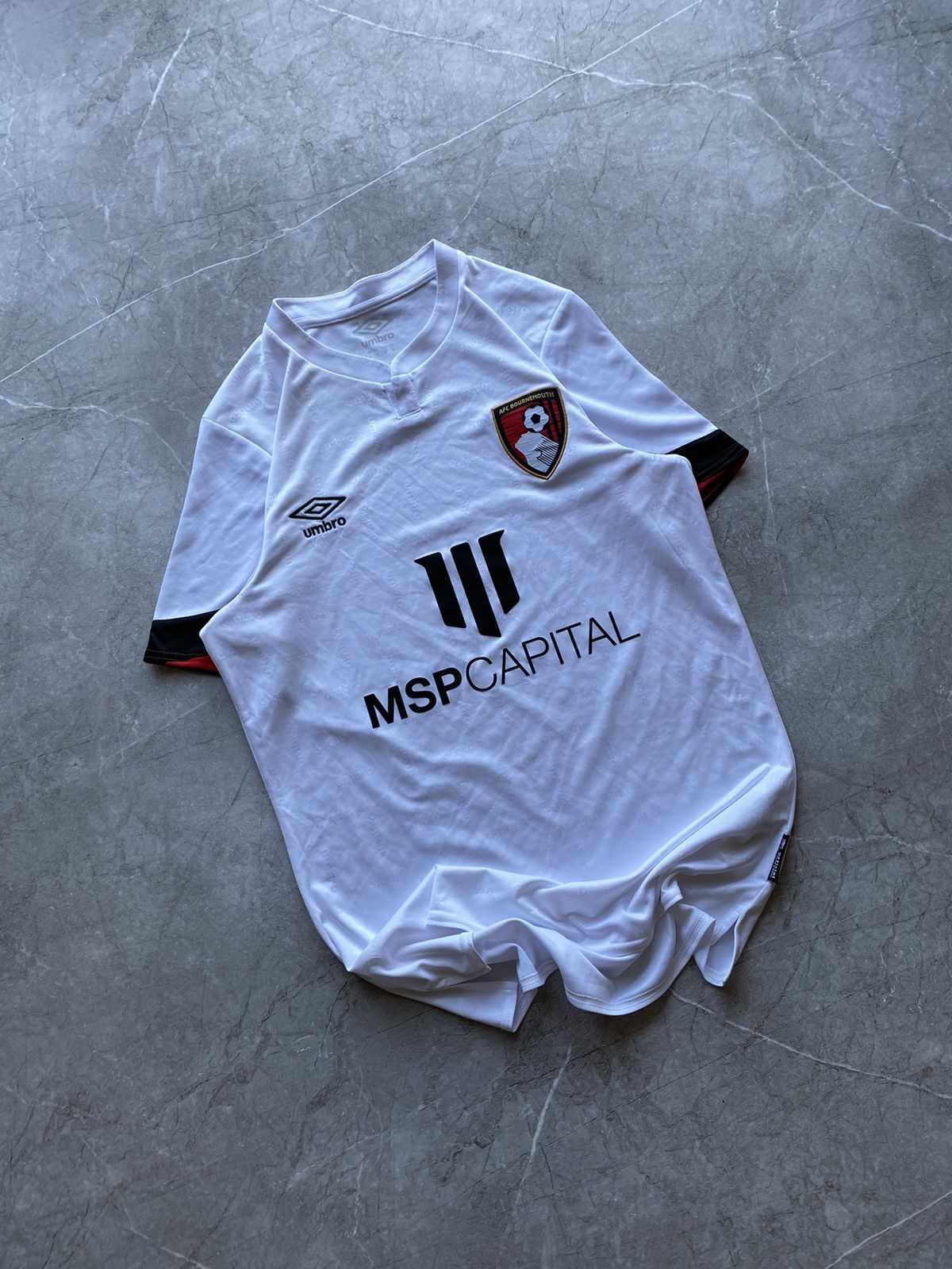 Umbro Umbro 2021/22 AFC Bournemouth Away Soccer Football Jersey Size US M / EU 48-50 / 2 - 1 Thumbnail