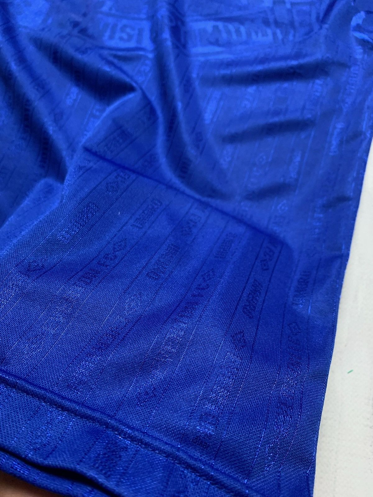 Vintage Vintage Everton retro soccer jersey size L logo rare Size US L / EU 52-54 / 3 - 7 Thumbnail