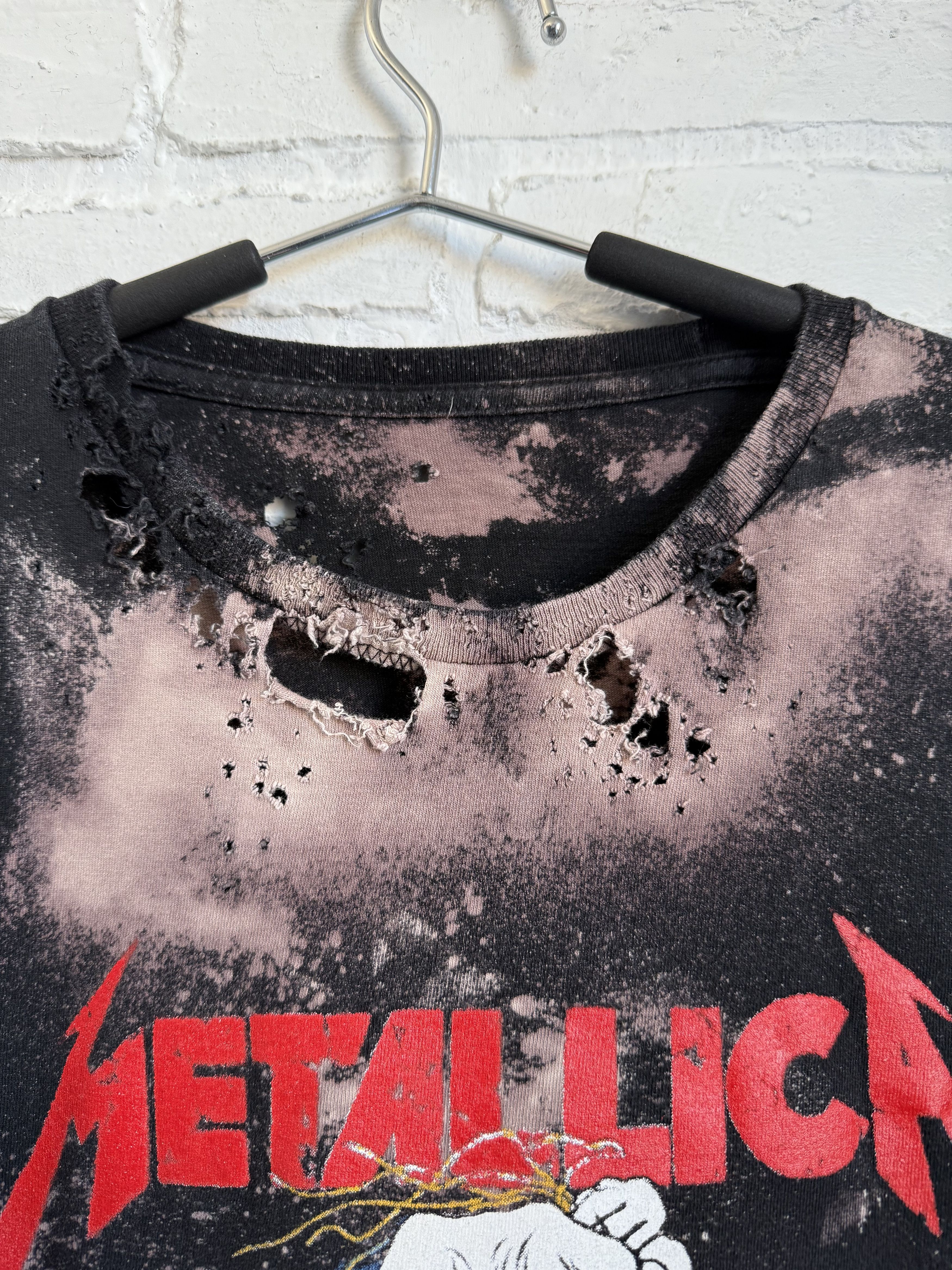 Band Tees Vintage Distressed Metallica damaged justice tour t-shirt Size US XL / EU 56 / 4 - 4 Thumbnail