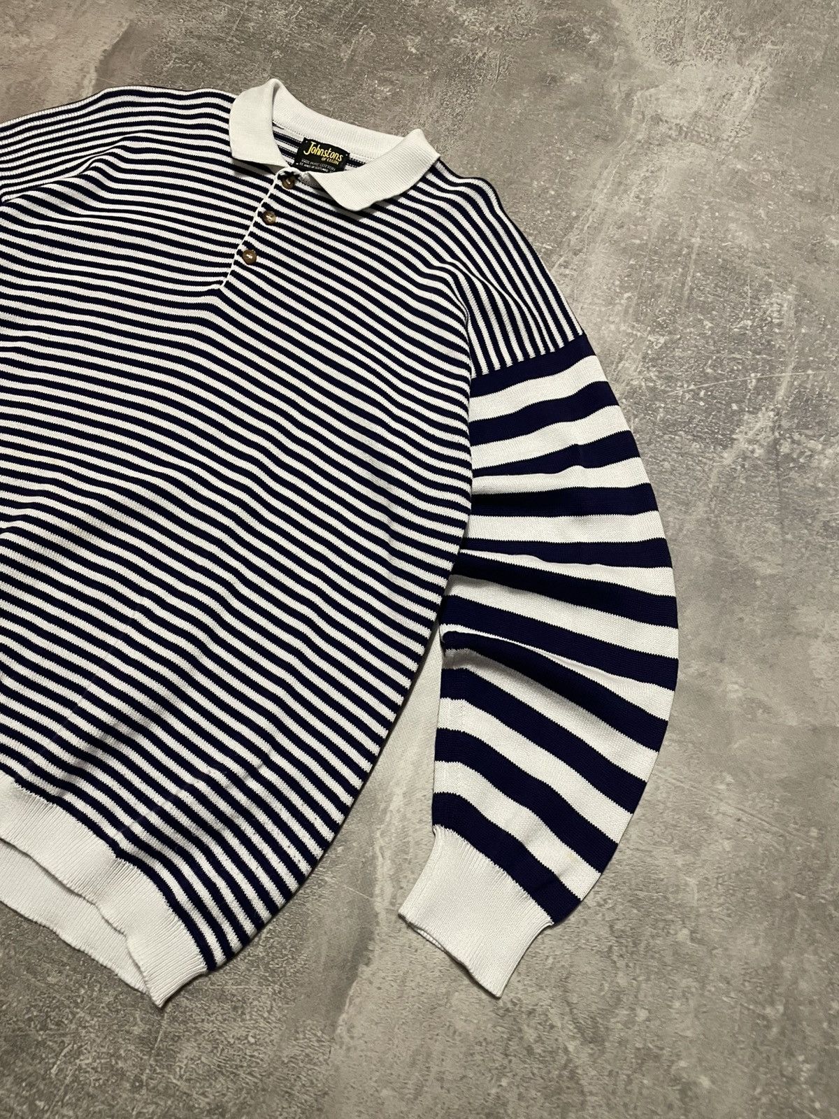 Johnstons Of Elgin Vintage Johnstons Of Elgin Striped Knit Sweater Size US L / EU 52-54 / 3 - 5 Thumbnail