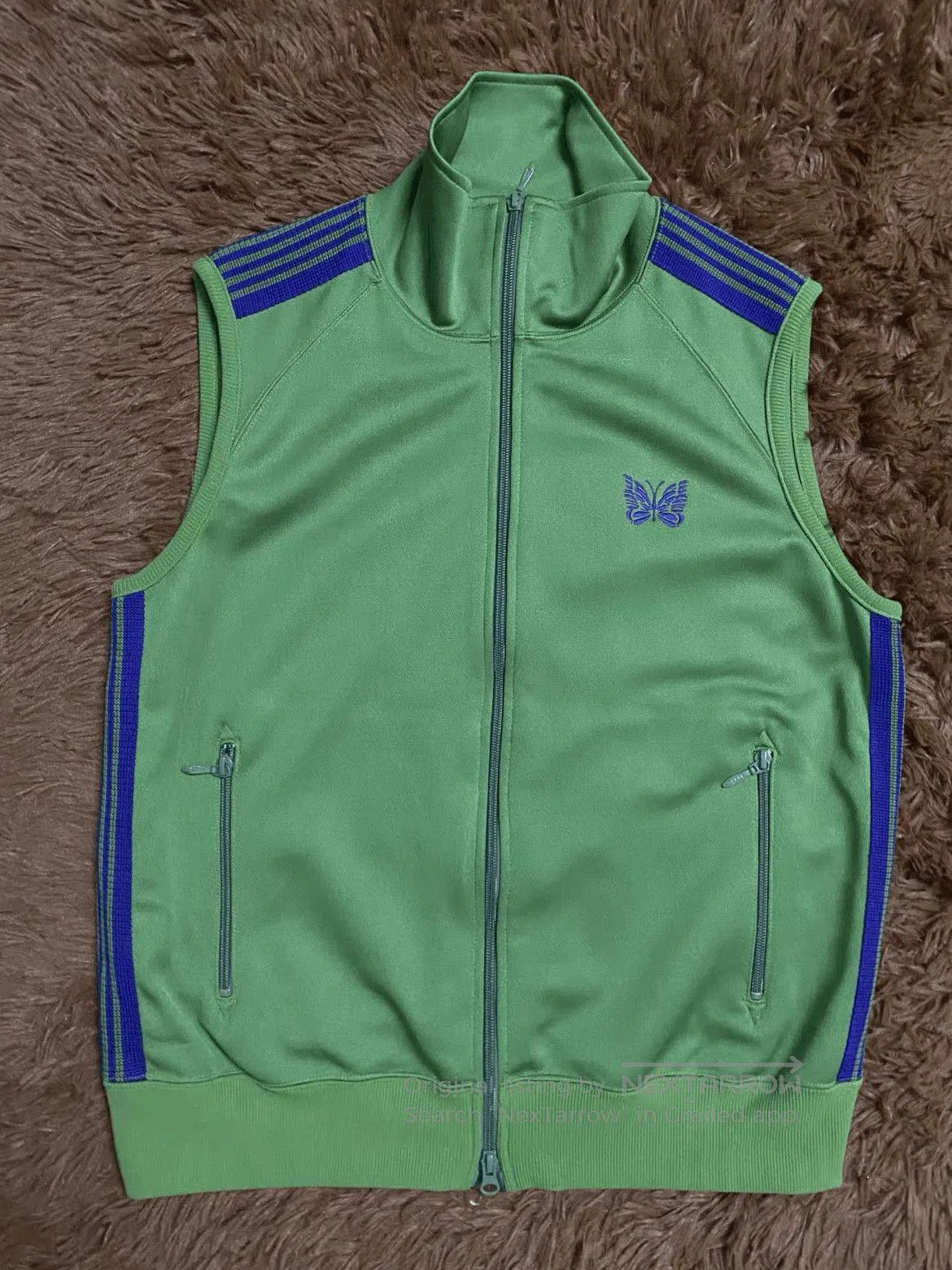 Needles Needles Butterfly Stitch Sports Vest. Size US S / EU 44-46 / 1 - 1 Thumbnail