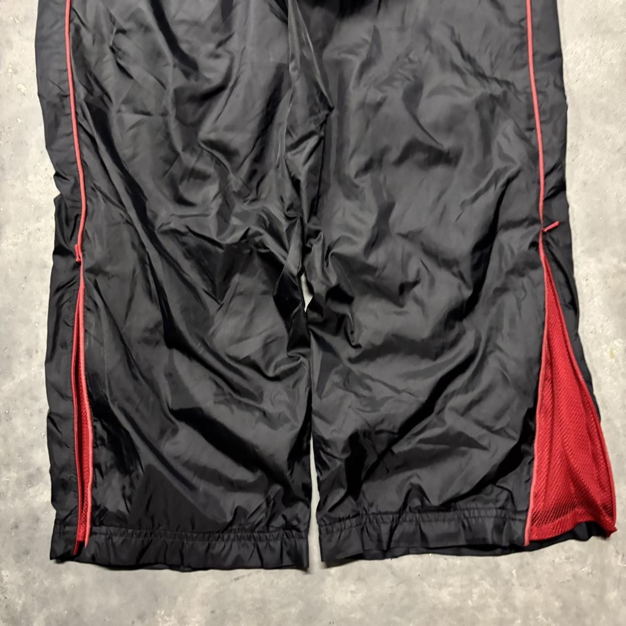 Japanese Brand × Vintage Crazy Vintage Y2K/2000s Black Red Streetwear Essential Track Pants! Size US 32 / EU 48 - 4 Thumbnail