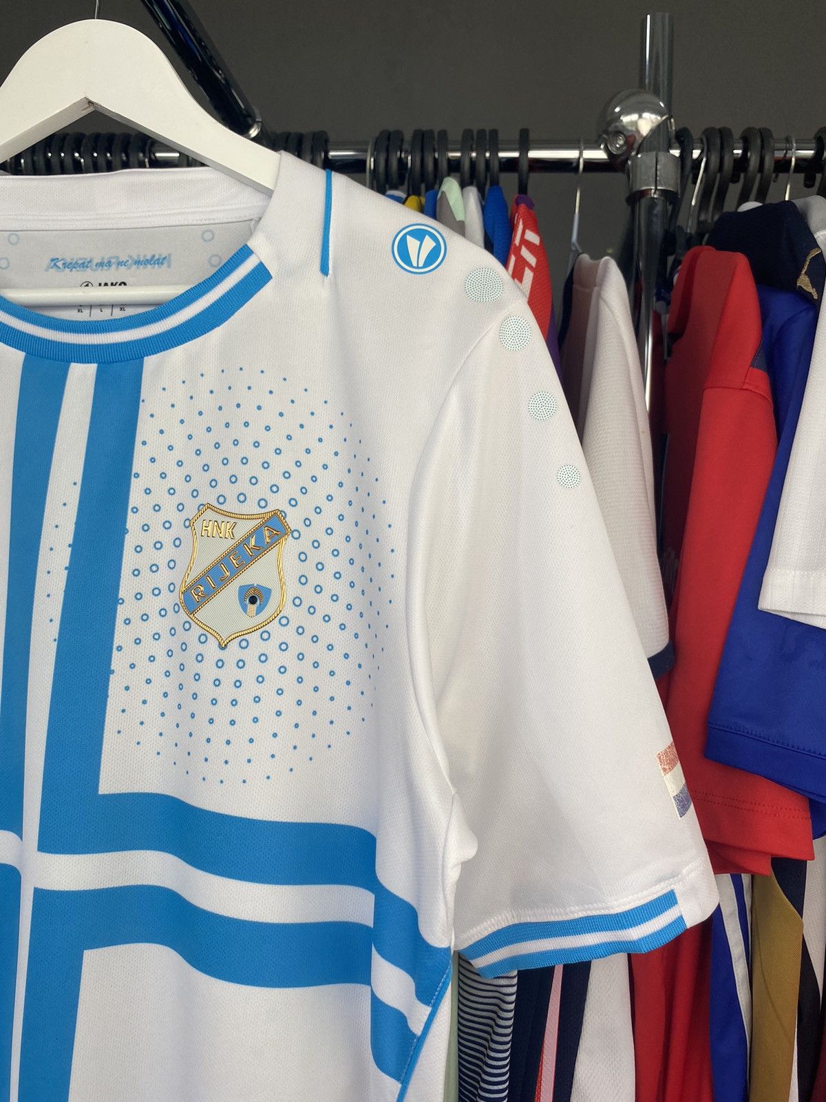 Vintage 2015/17 JAKO HNK RIJEKA HOME SOCCER FOOTBALL JERSEY SHIRT Size US XL / EU 56 / 4 - 4 Thumbnail