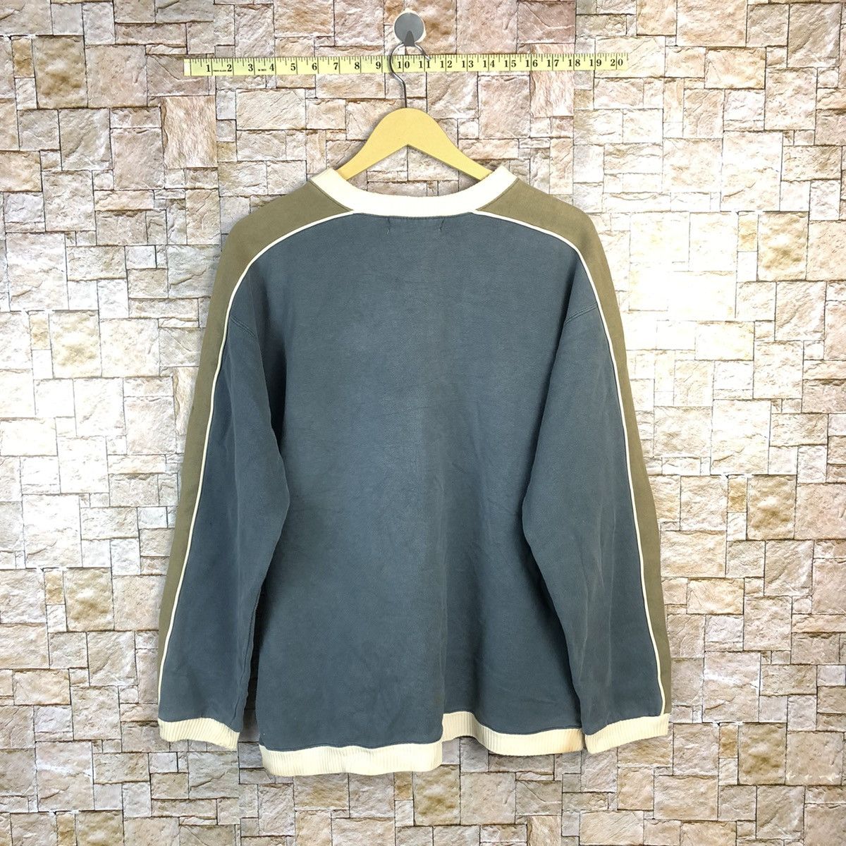 Vintage Surf Cult australia vintage Green Sweatshirt #A697 Size US L / EU 52-54 / 3 - 13 Thumbnail