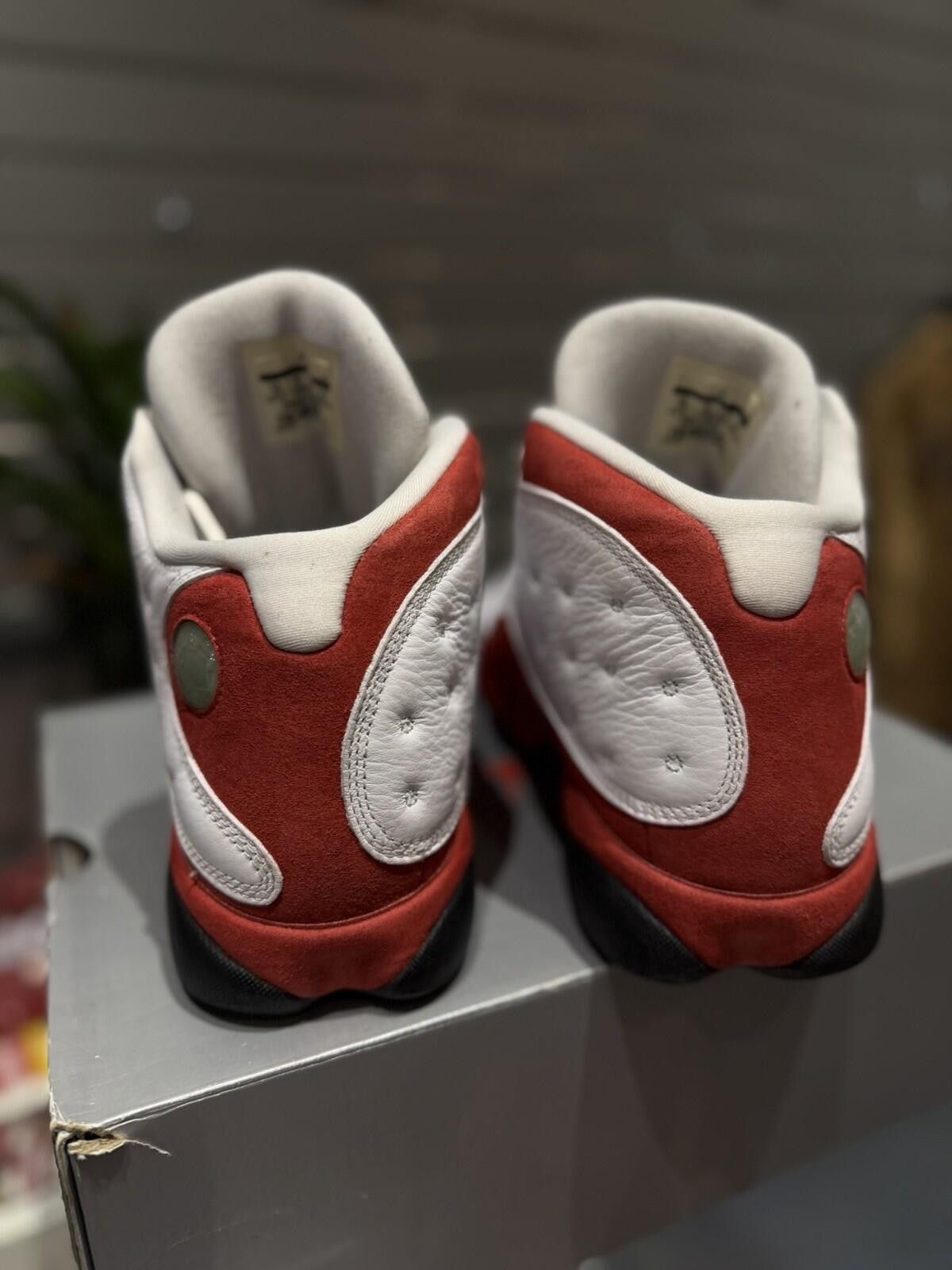Jordan Brand Jordan Air Jordan 13 Retro Chicago White Red Black Size (10) Size US 10 / EU 43 - 11 Thumbnail