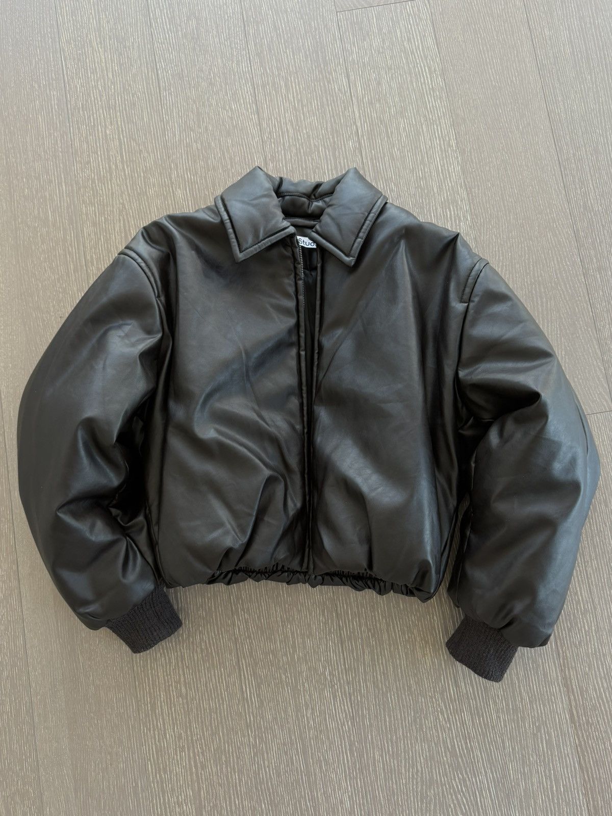 Acne Studios Acne Studios Oversized Dark Brown Leather-Look Bomber Jacket Size XS / US 0-2 / IT 36-38 - 1 Thumbnail
