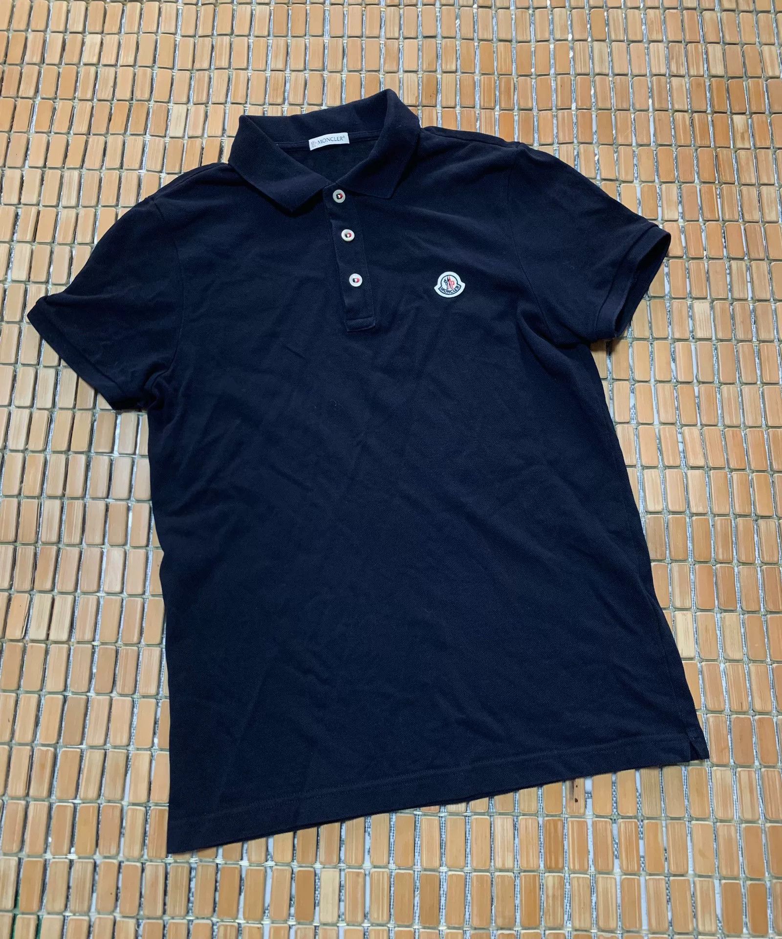 Moncler Moncler Chest Logo Polo Shirt Size US S / EU 44-46 / 1 - 1 Thumbnail