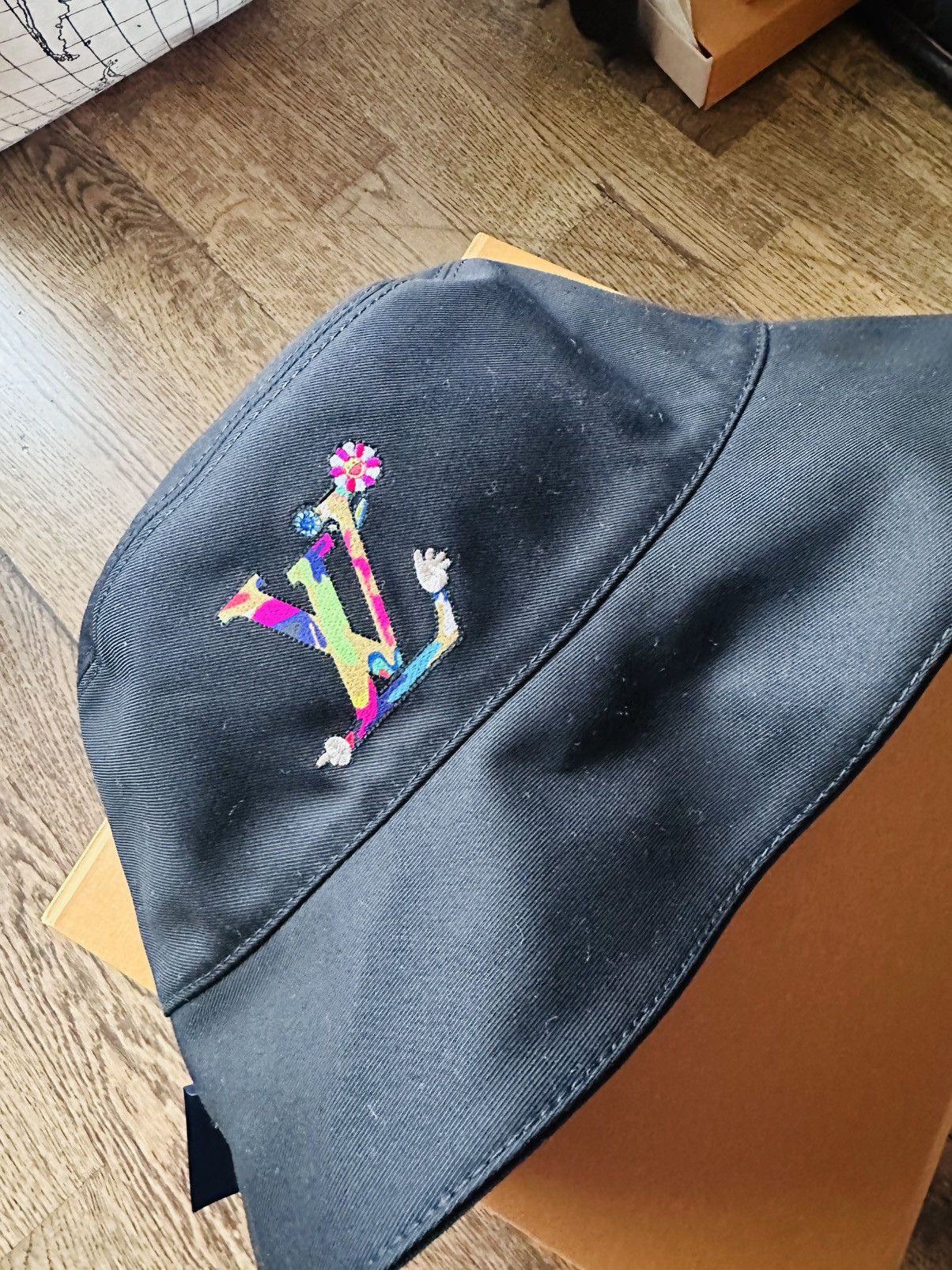 Louis Vuitton × Takashi Murakami Louis Vuitton x Takashi Murakami Reversible Superflat Hat Size ONE SIZE - 5 Thumbnail