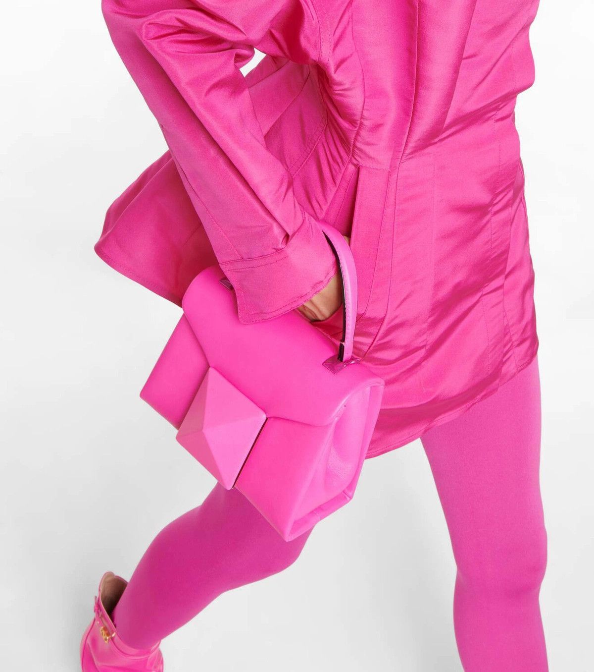 Valentino o1y0226 Jacket in Fuchsia Size M / US 6-8 / IT 42-44 - 3 Thumbnail
