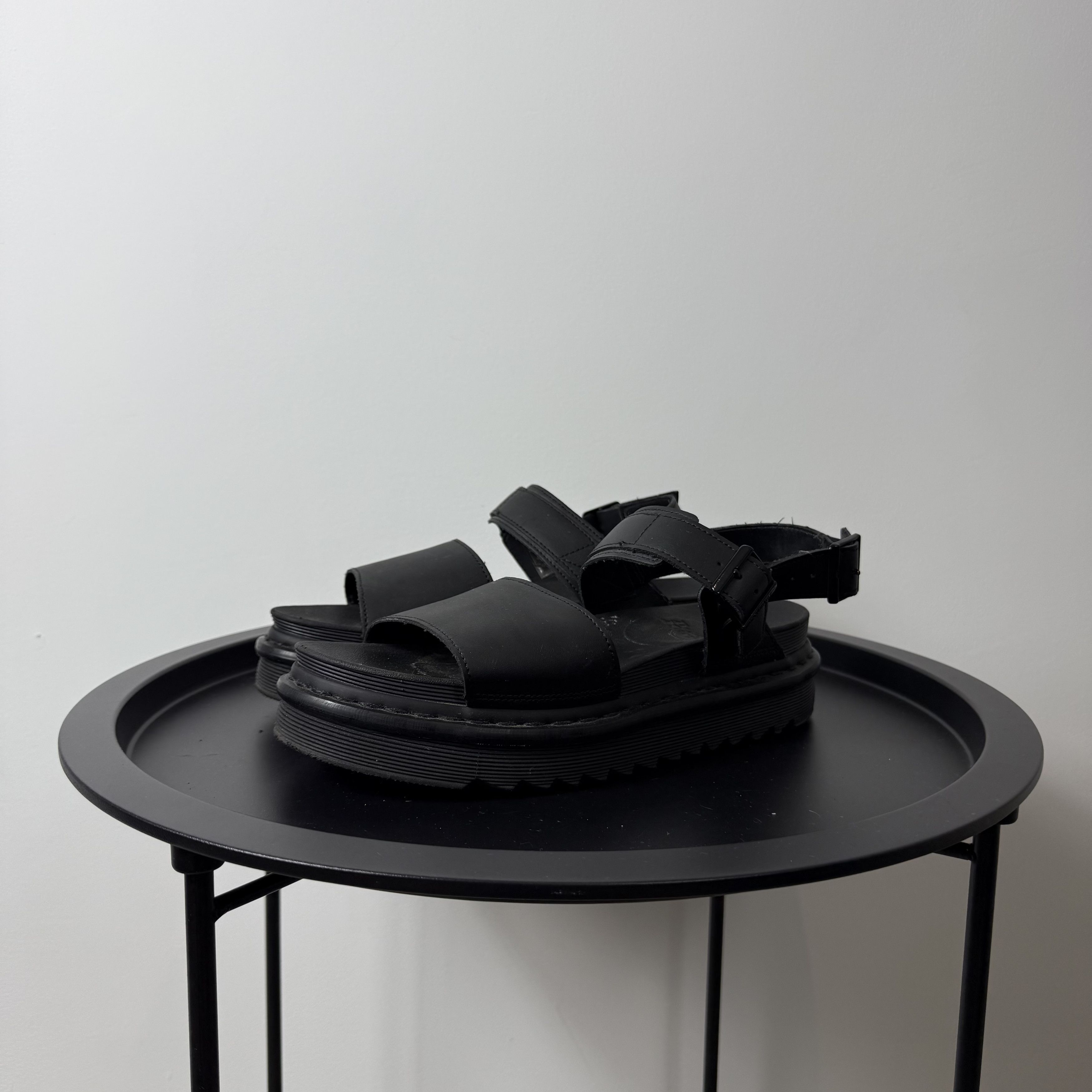 Dr. Martens Dr. Martens Voss in Black Hydro Planforms Sandals Size US 10 / IT 40 - 2 Thumbnail