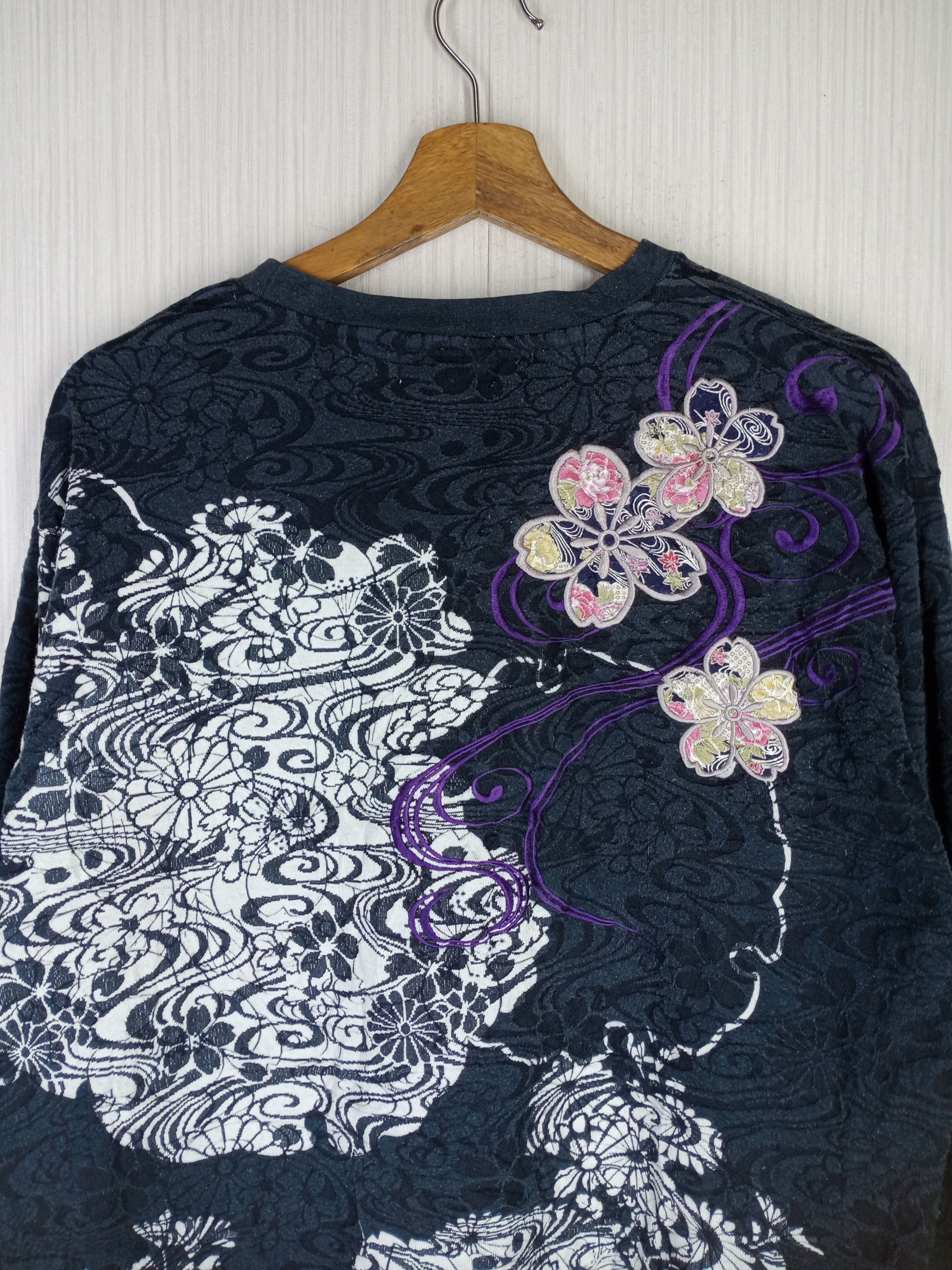 Karakuri Tamashii Rare Vintage Karakuri Tamashi Fullprint Long Sleeve Tshirt Size US XL / EU 56 / 4 - 5 Thumbnail