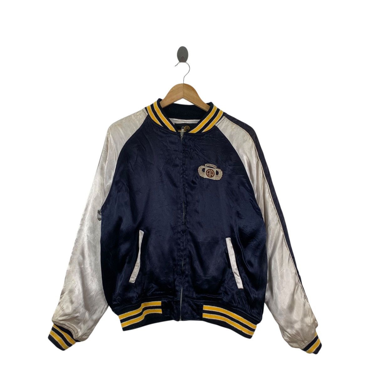 Vintage Vintage ALL AMERICANS AIRBORNE Military Sukajan Bomber Size US M / EU 48-50 / 2 - 4 Thumbnail