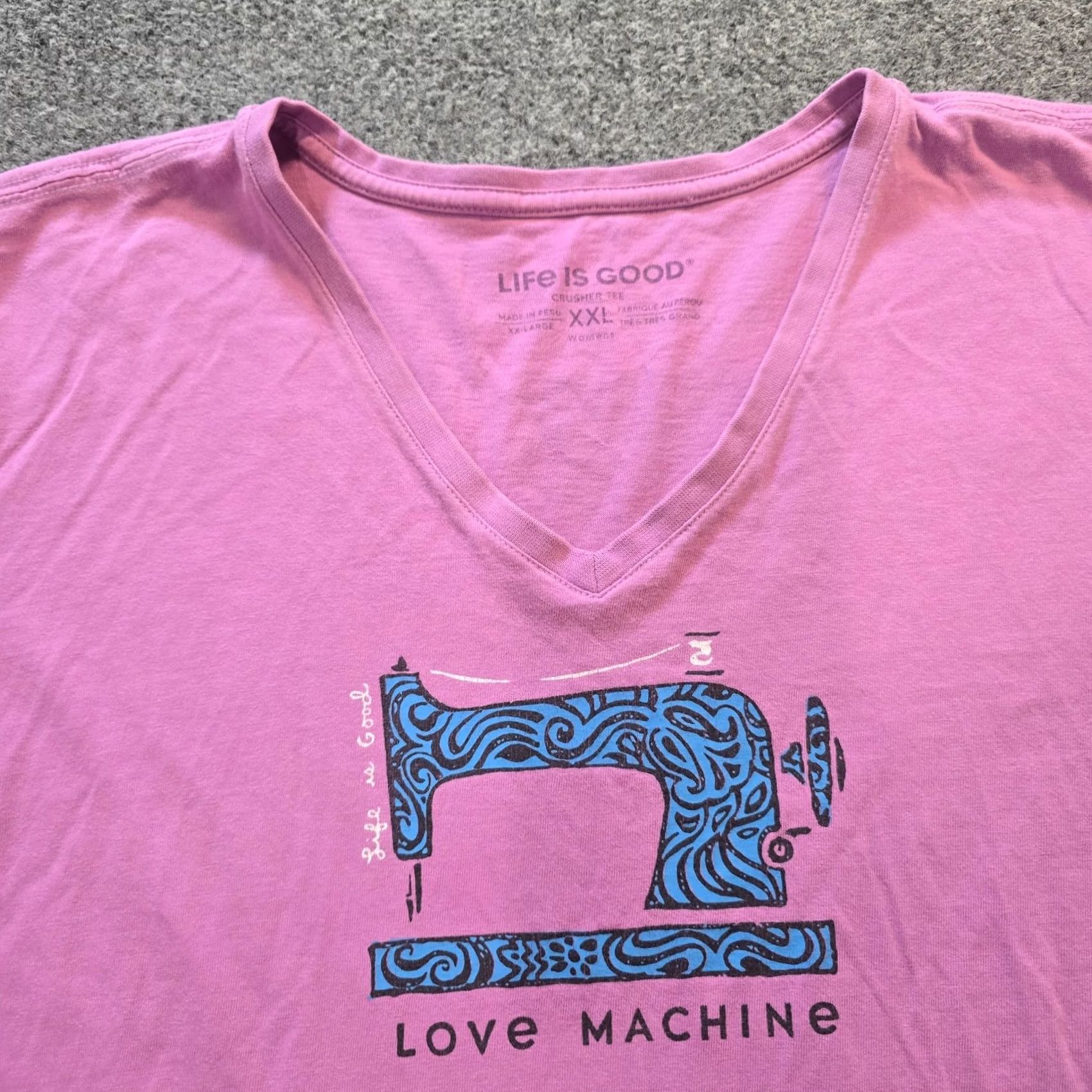 Life is Good Life is Good T-Shirt Womens XXL Pink V-Neck Short Sleeve Casual Tee 100% Cotton Lightweight Size XXL / US 16-18 / IT 52-54 - 2 Thumbnail