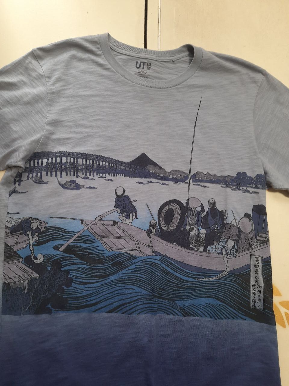 Japanese Brand × Uniqlo Uniqlo Hokusai Blue T-Shirt Size US XL / EU 56 / 4 - 5 Thumbnail