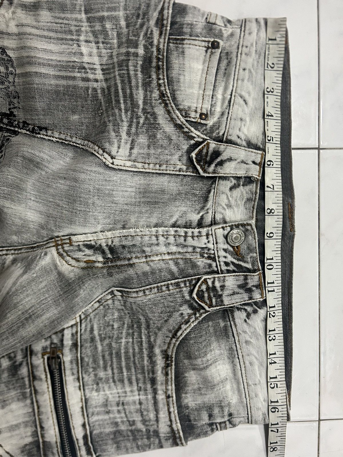 If Six Was Nine Vintage Japanese Mudwash Trashed Printed Faded Flared Jeans Size US 33 - 15 Thumbnail