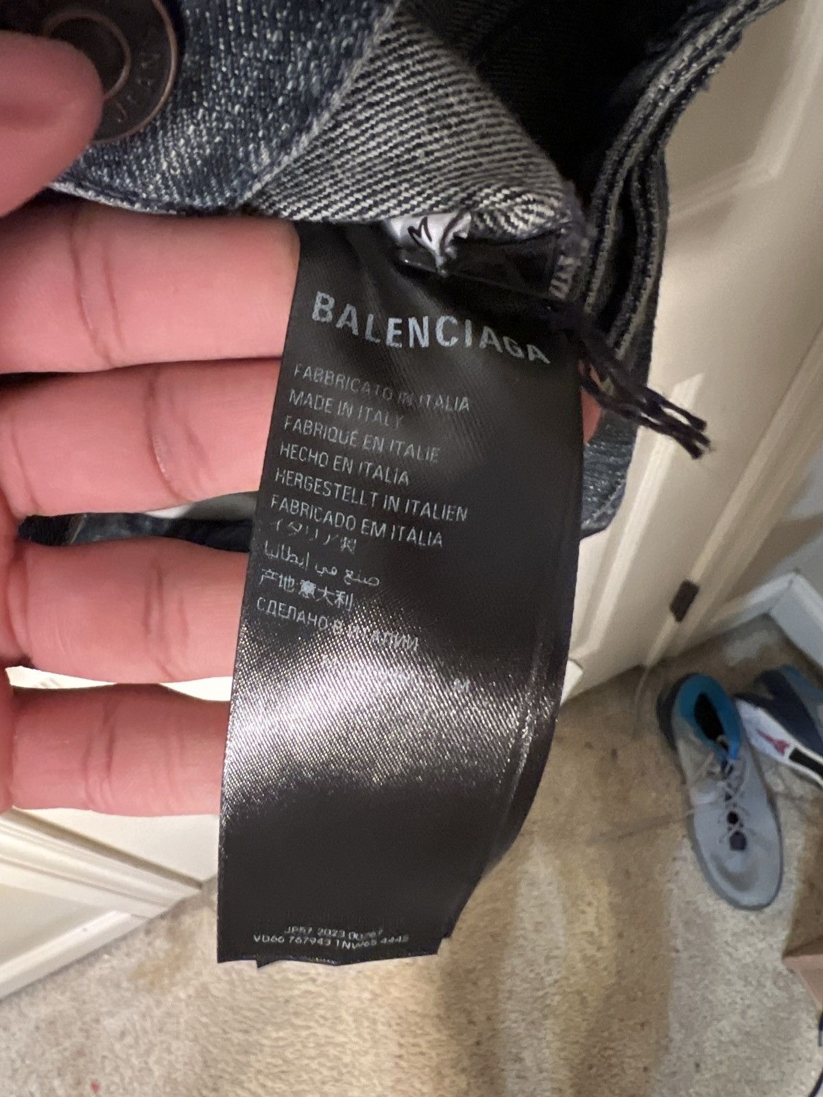 Balenciaga Balenciaga Deconstructed Denim Jacket Size US L / EU 52-54 / 3 - 9 Thumbnail