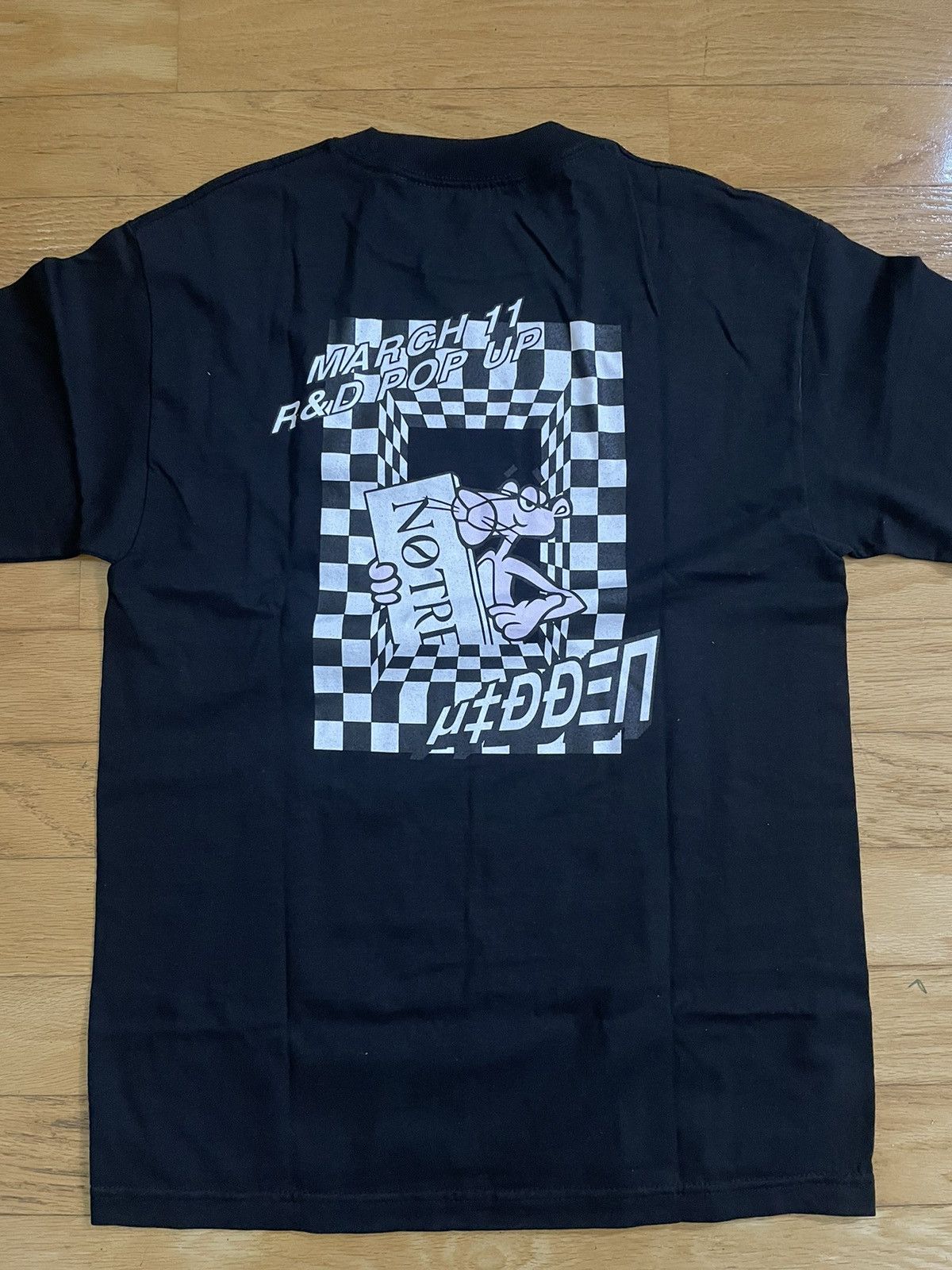 Hidden Characters Pop-up Pink Panther Tee
