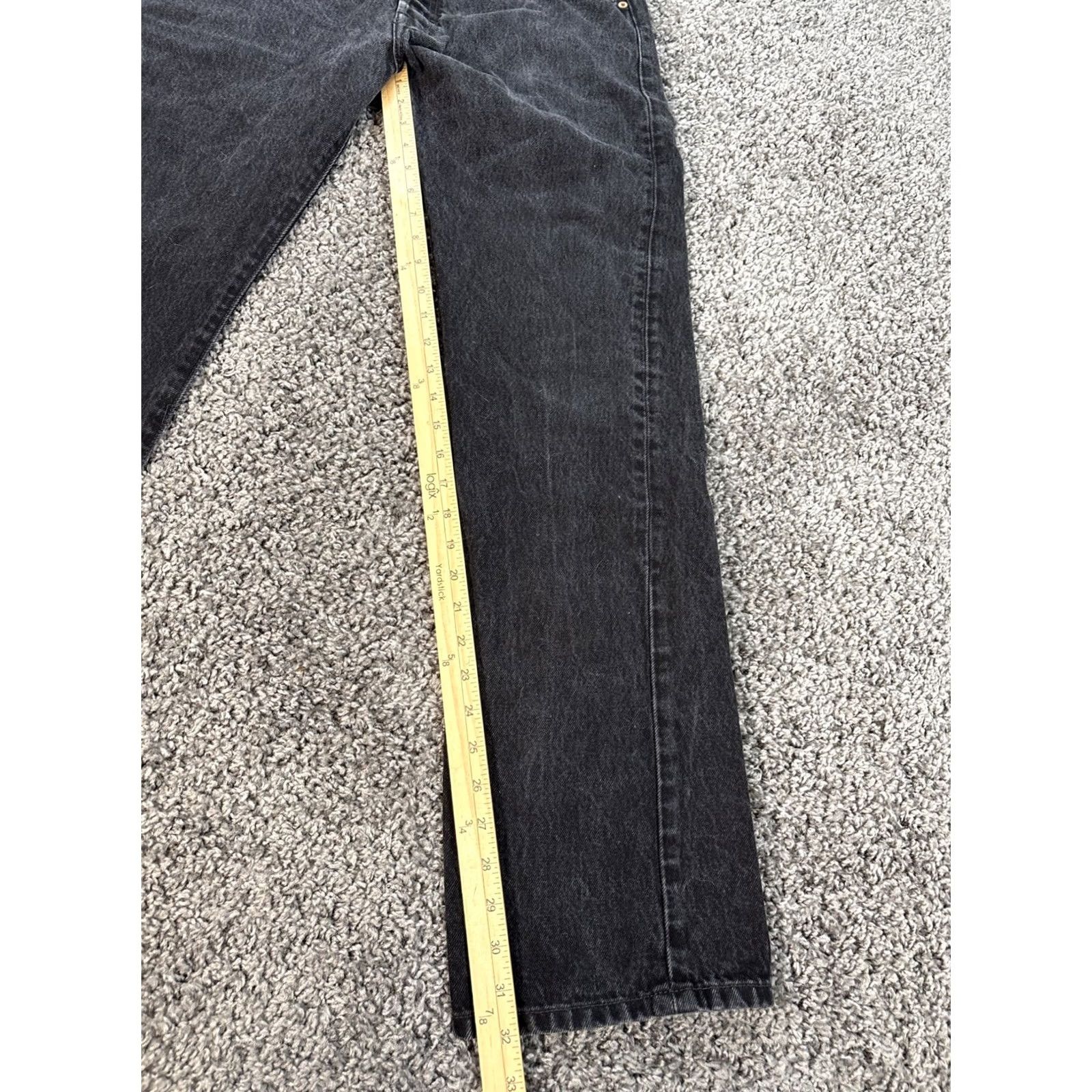 Levi's VINTAGE Levi's 501 Jeans Mens 34x32 Black Button Fly Straight Classic Denim 90s USA 5-Pocket Weathered/Light Wash Size US 34 / EU 50 - 2 Thumbnail