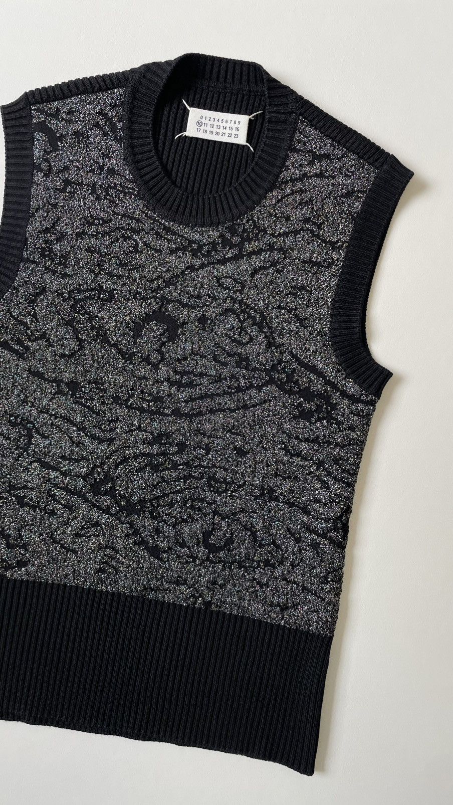 Maison Margiela Sample ‘Metallic Galaxy Intarsia’ Sweater Vest Size US M / EU 48-50 / 2 - 7 Thumbnail