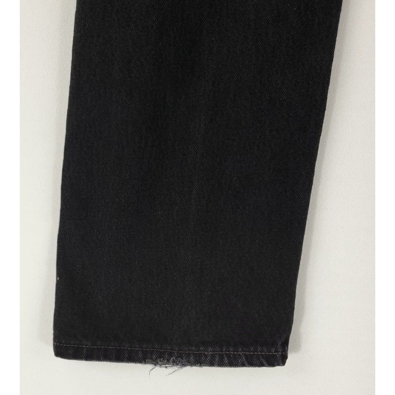 Levi's VINTAGE Levi's 501 Jeans VTG Y2K Black Made USA Mens 32x32 32x31 Actual Straight Hem wear BoysMam? Size US 32 / EU 48 - 7 Thumbnail