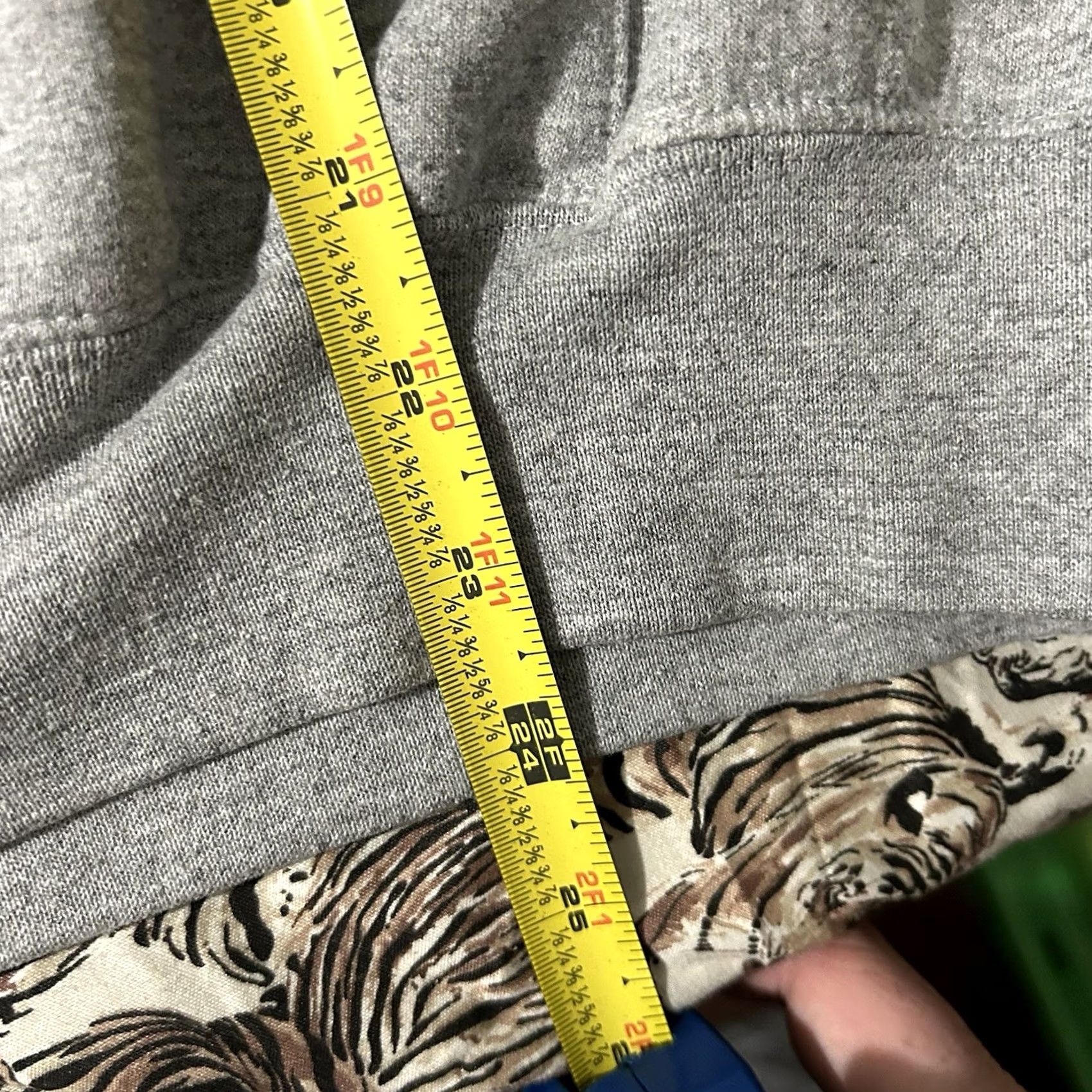 Champion VINTAGE Champion Ole Miss Hoodie S Mens Gray College Pullover 2000s Y2K Size US S / EU 44-46 / 1 - 6 Thumbnail