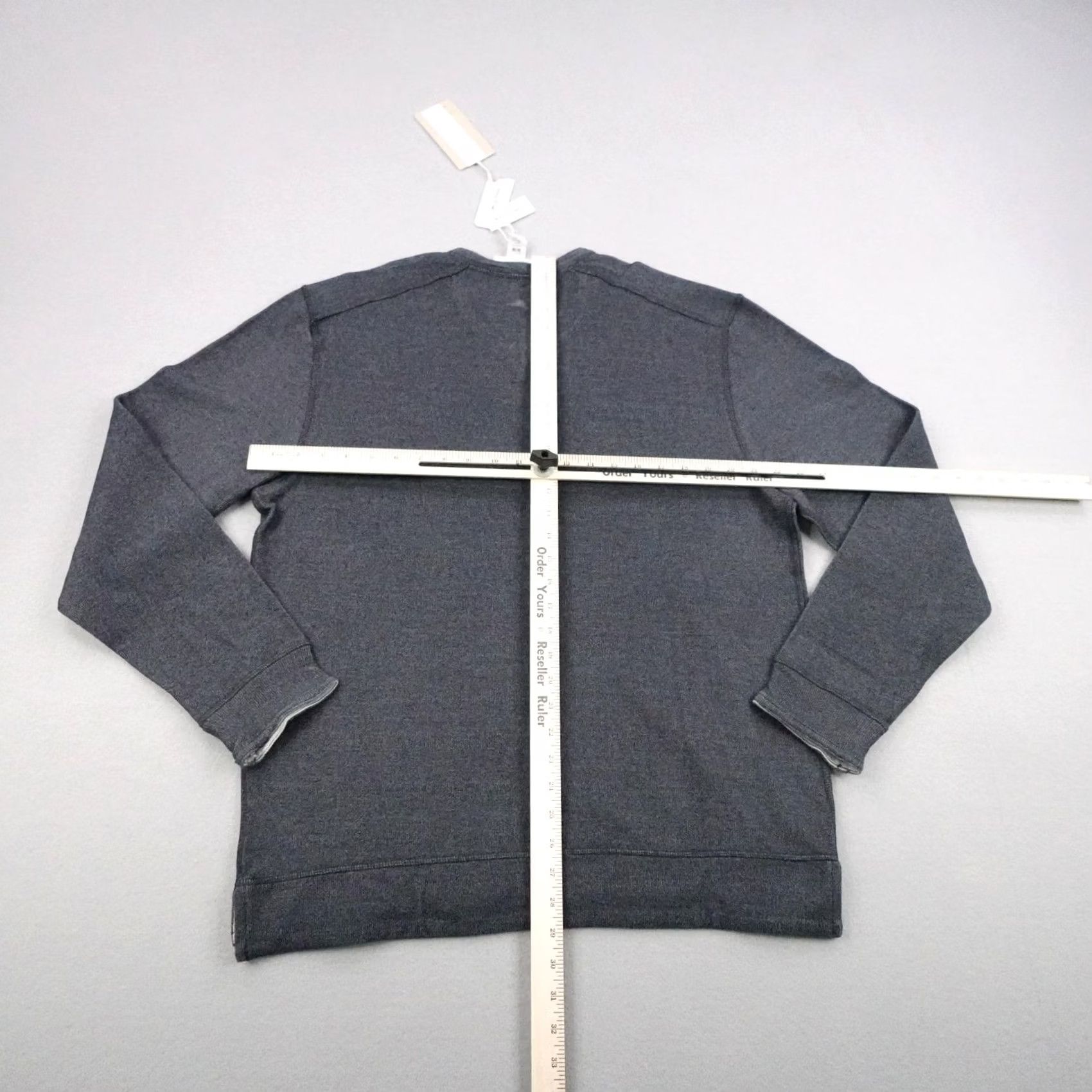 Tommy Bahama Tommy Bahama Sweater Men Medium Gray Waffle Knit Thermal Reversible Pullover Size US M / EU 48-50 / 2 - 5 Thumbnail
