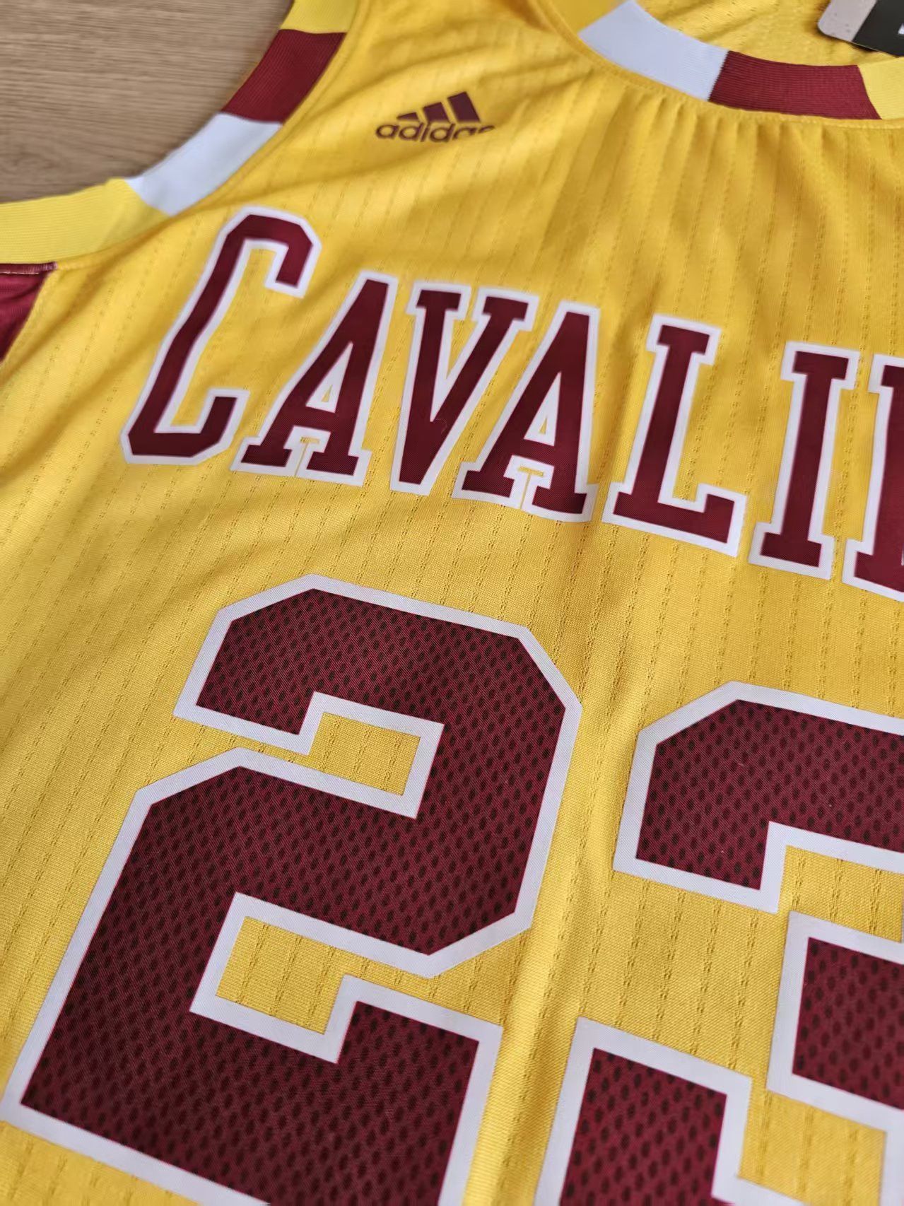 NBA Cleveland Cavaliers #23 LeBron James Jersey Size US XL / EU 56 / 4 - 3 Thumbnail