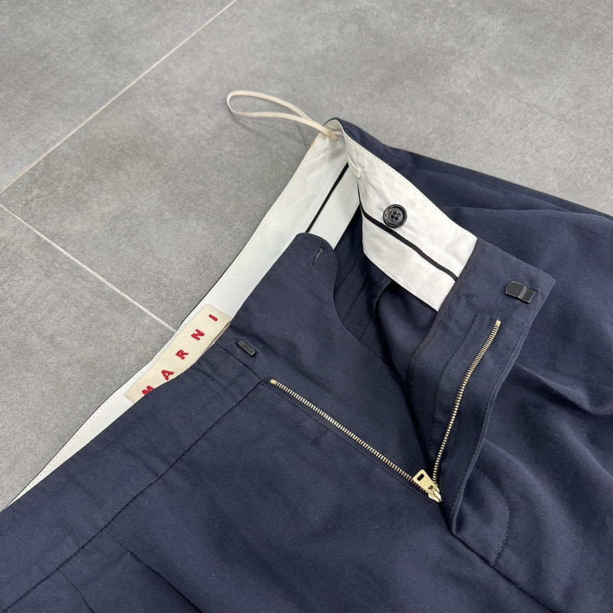 Marni Marni Wide Leg Cropped Culottes Women Pants Rare Size 42 Size 28" / US 6 / IT 42 - 6 Thumbnail