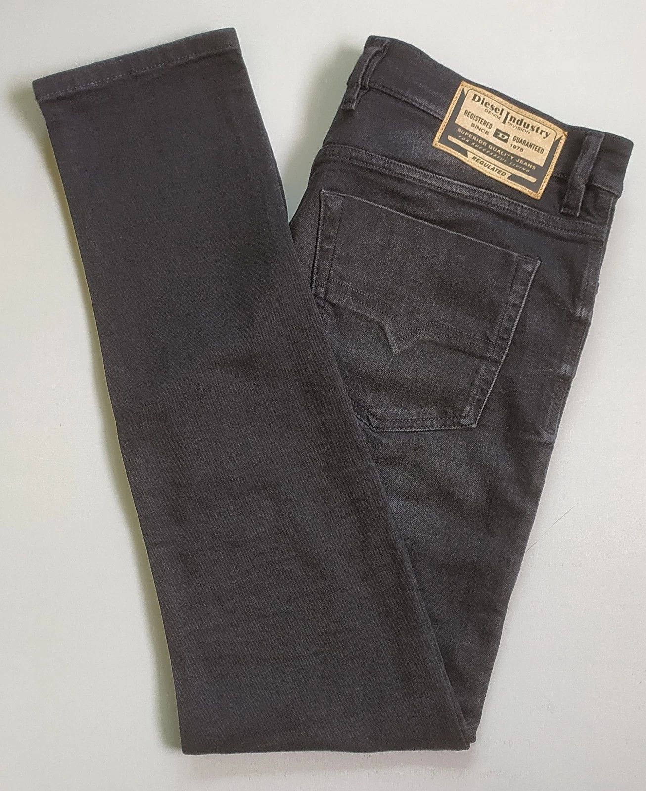 Diesel Diesel TEPPHAR-X L.32 MENS JEANS T/9776 Size US 33 - 11 Thumbnail
