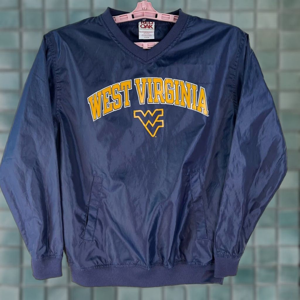 Vintage VINTAGE West Virginia Pullover Blue Windbreaker Jacket Red Oak Mens S Blue Windbreaker Jacket Size US S / EU 44-46 / 1 - 1 Thumbnail