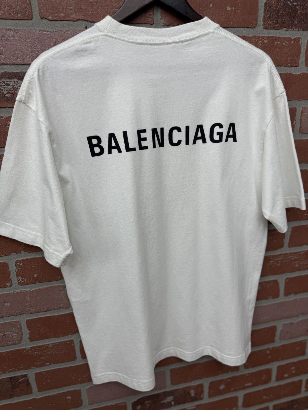 Balenciaga Balenciaga White Tee Shirt Back Logo $695 Retail Size XS Size US XS / EU 42 / 0 - 4 Thumbnail