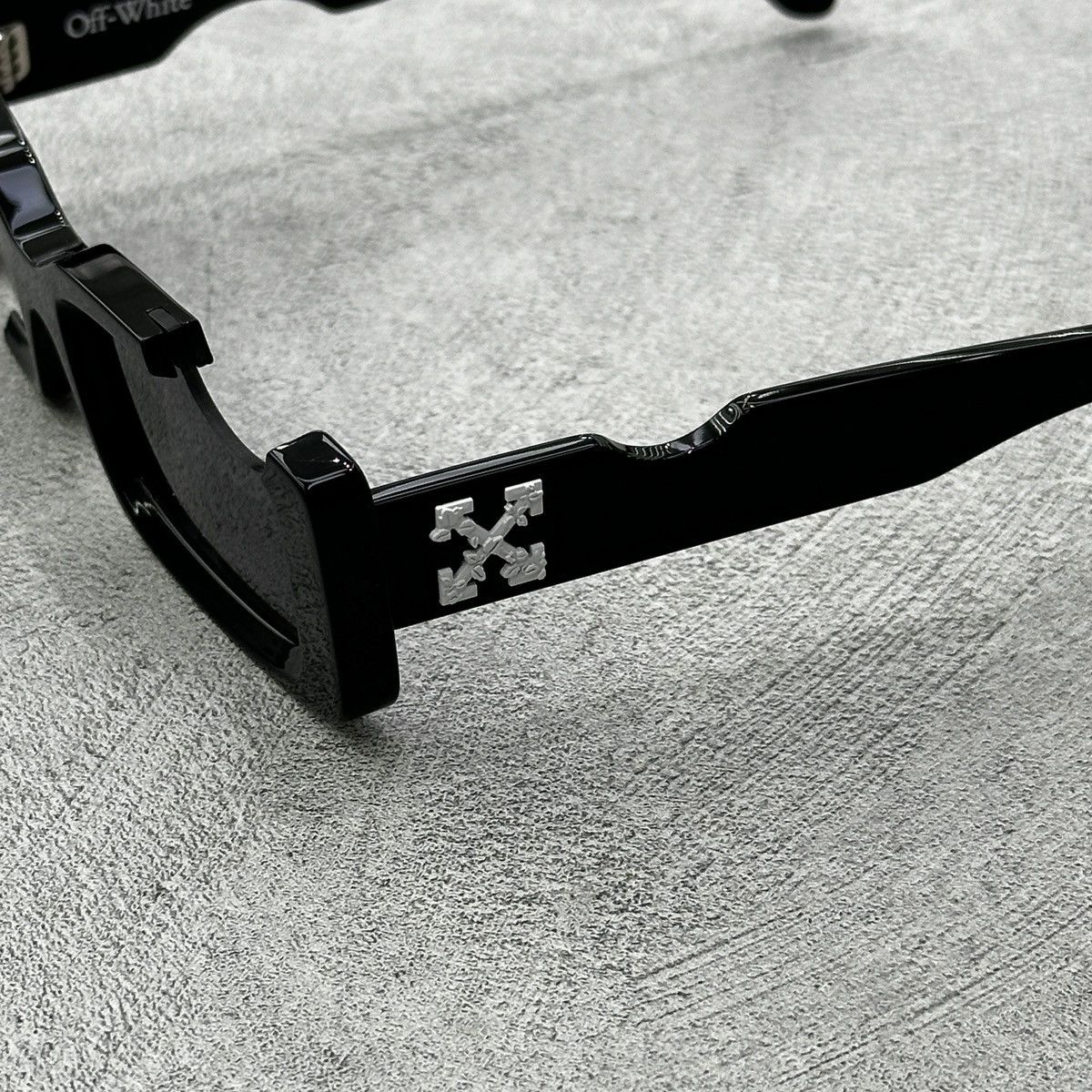 Off-White OFF WHITE CADY CUT SUNGLASSES Size ONE SIZE - 4 Thumbnail