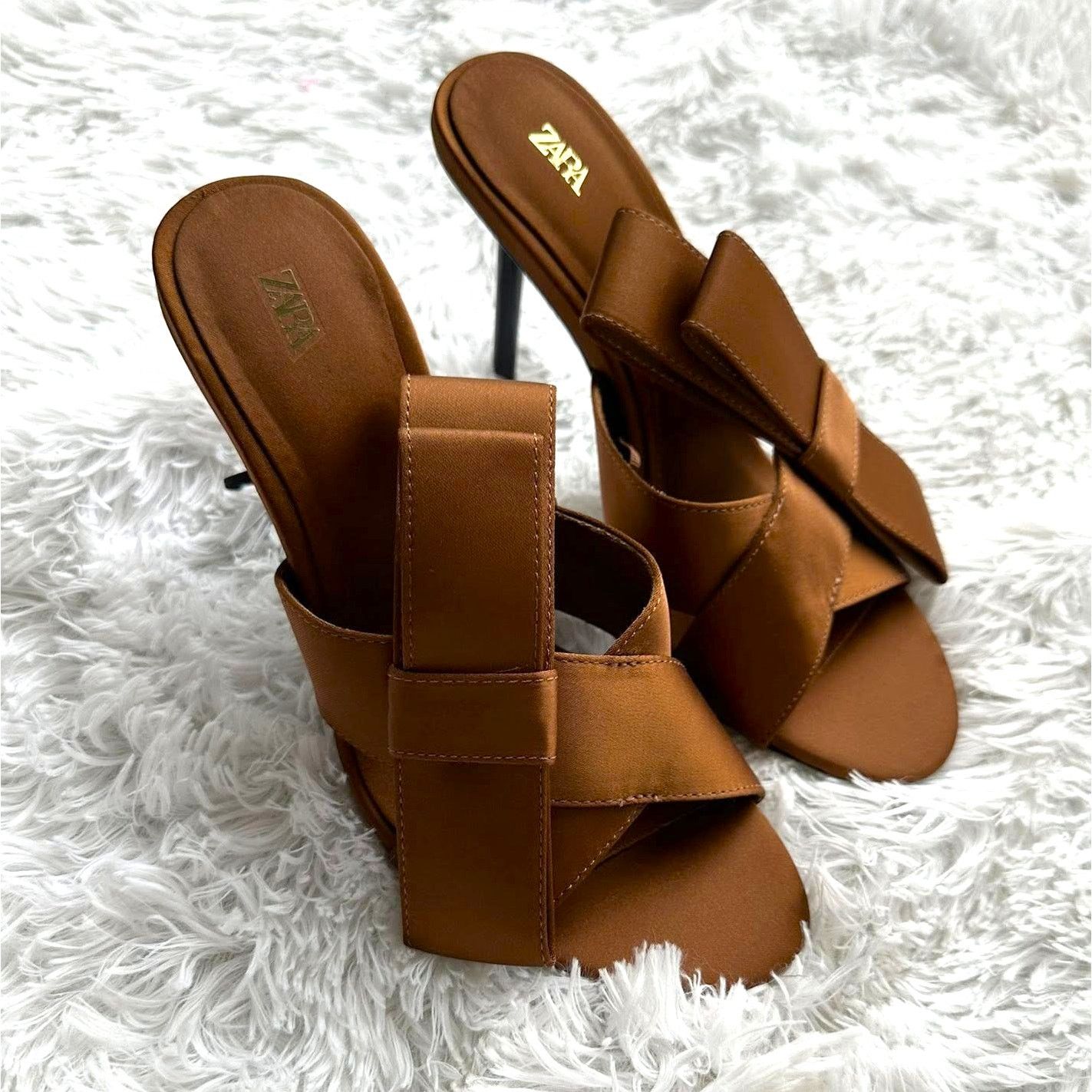 Zara RARE!!! ZARA Heels with Crossover Strap NWT Size US 8 / IT 38 - 5 Thumbnail