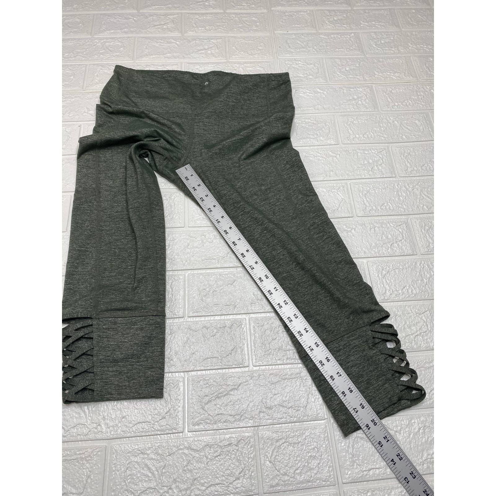 Athleta Athleta leggings size medium Size 30" / US 8 / IT 44 - 2 Thumbnail