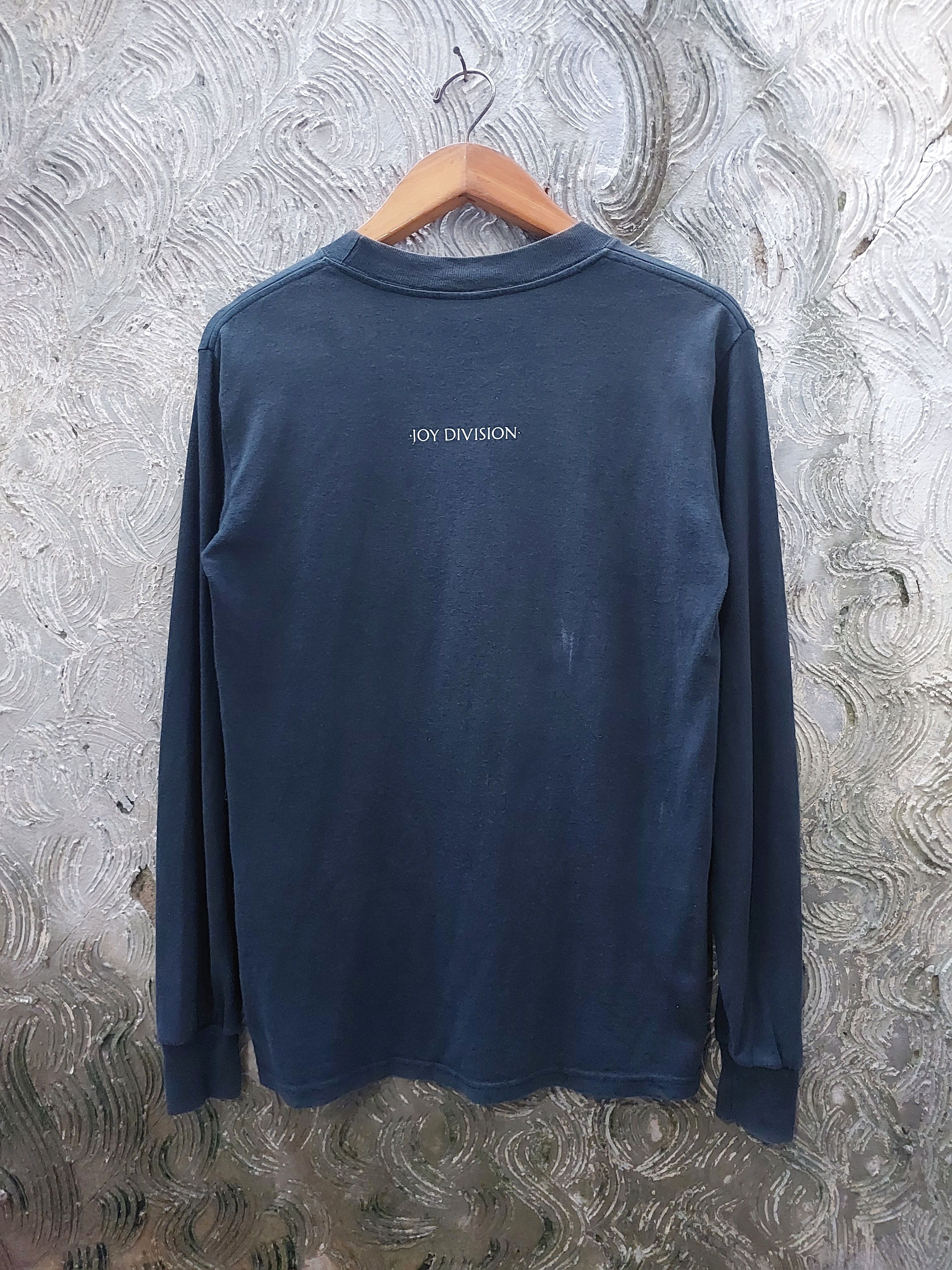 Joy Division Vtg reprint 2003 Joy Division 'Love Will Tear Us Apart' Size US M / EU 48-50 / 2 - 9 Thumbnail