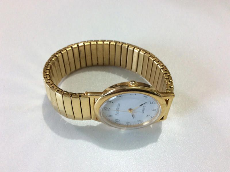 Designer Philip white dial gold stainless steel bracelet watch Size ONE SIZE - 2 Thumbnail