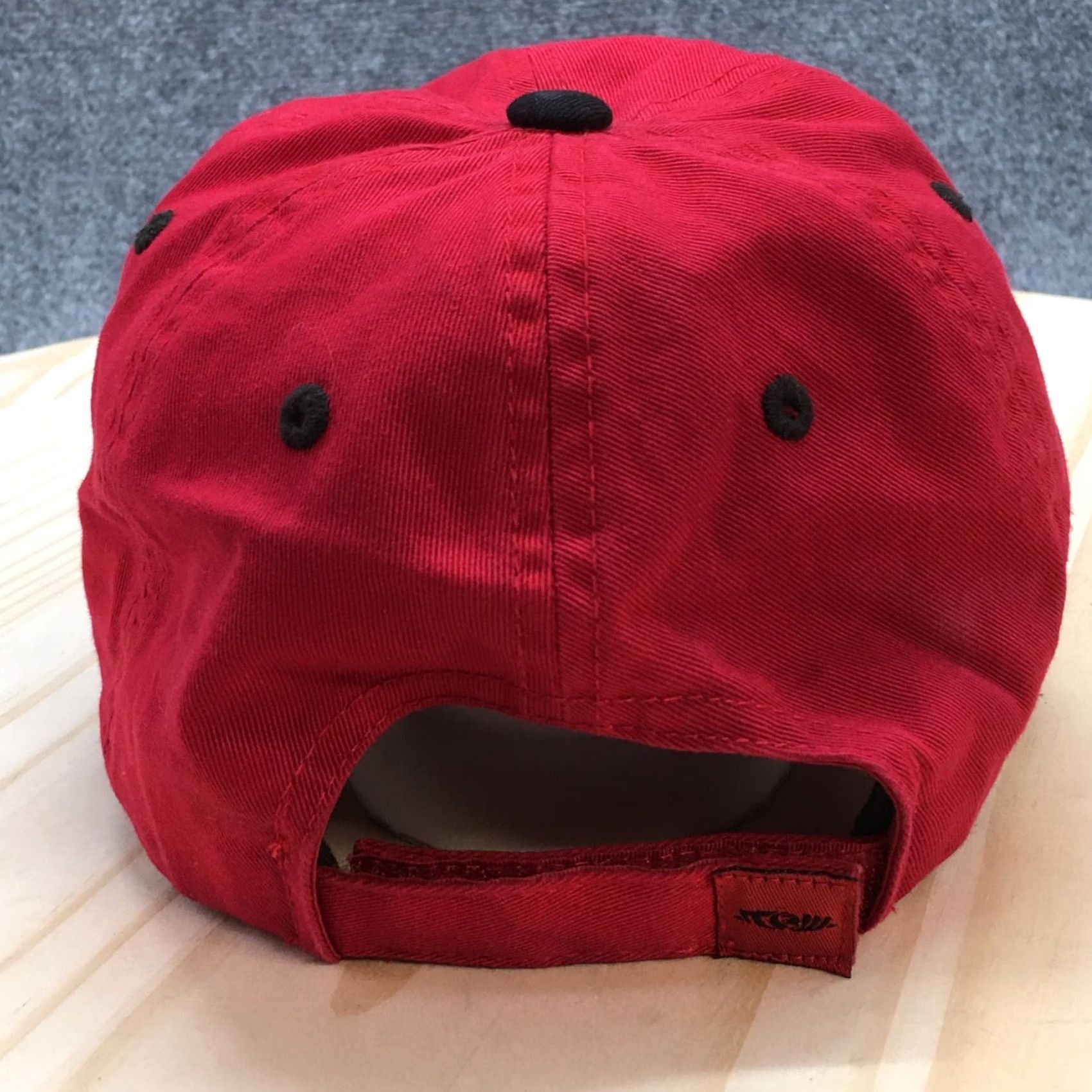 Top Of The World Wisconsin Badgers Baseball Cap Hat Mens Red One Size Adjustable Curved Brim TOW Size ONE SIZE - 6 Thumbnail