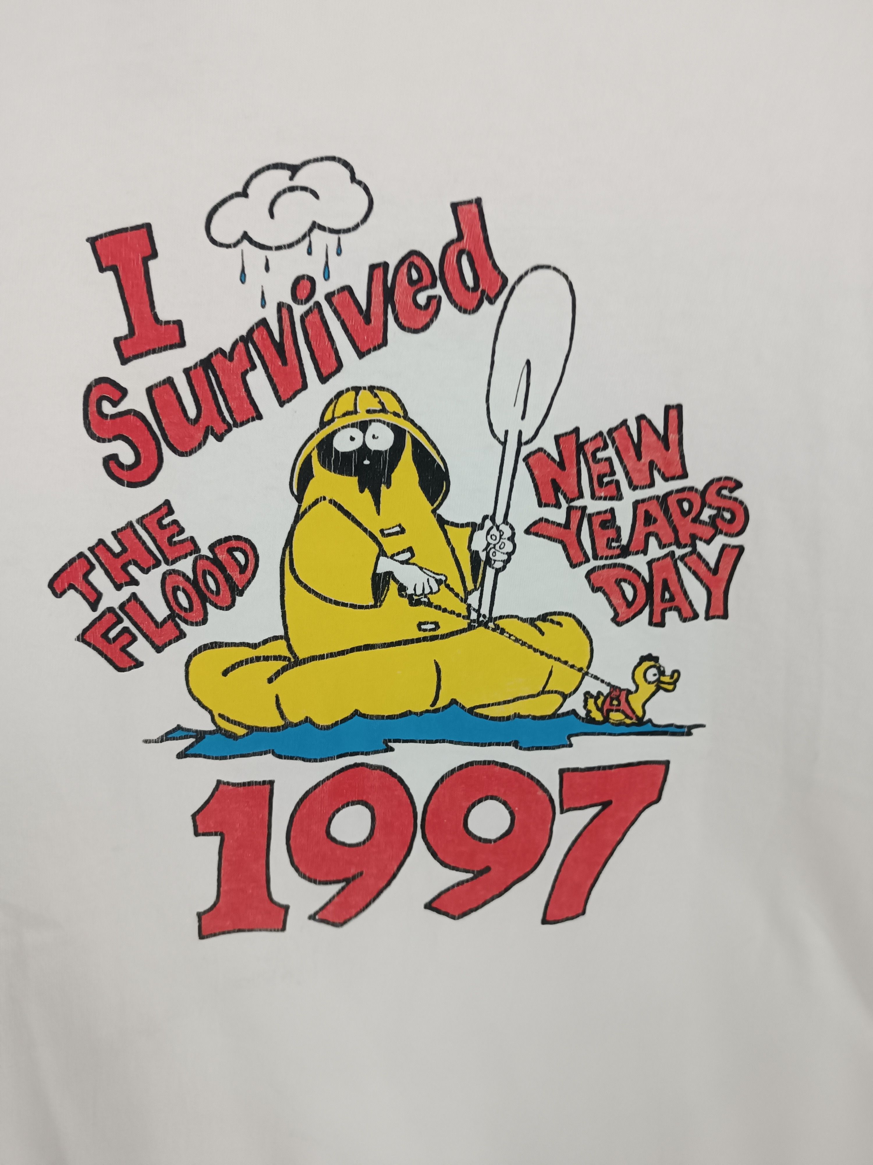 Vintage VINTAGE 90s I SURVIVED THE FLOOD 1997 FUNNY HUMOR VERY RARE Size US XL / EU 56 / 4 - 10 Thumbnail