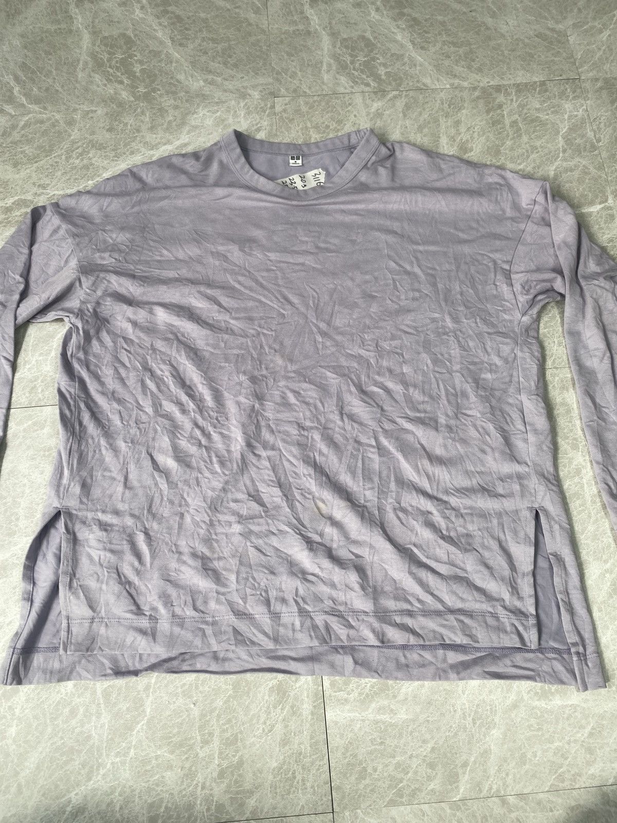Uniqlo Uniqlo size m long sleeve Size US M / EU 48-50 / 2 - 5 Thumbnail