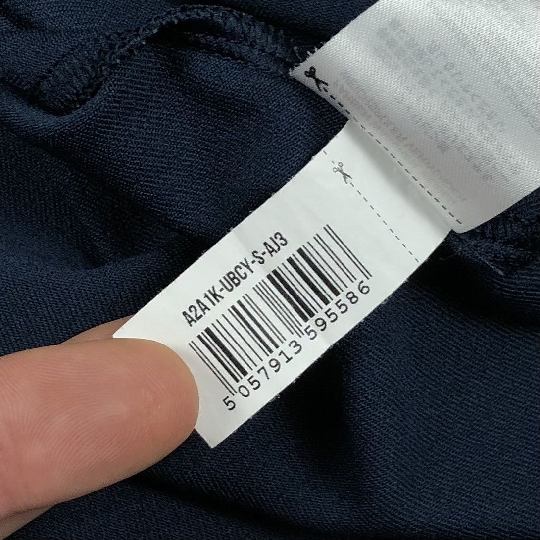 Gymshark Gymshark Blue Navy Activewear T-Shirt Size US S / EU 44-46 / 1 - 12 Thumbnail