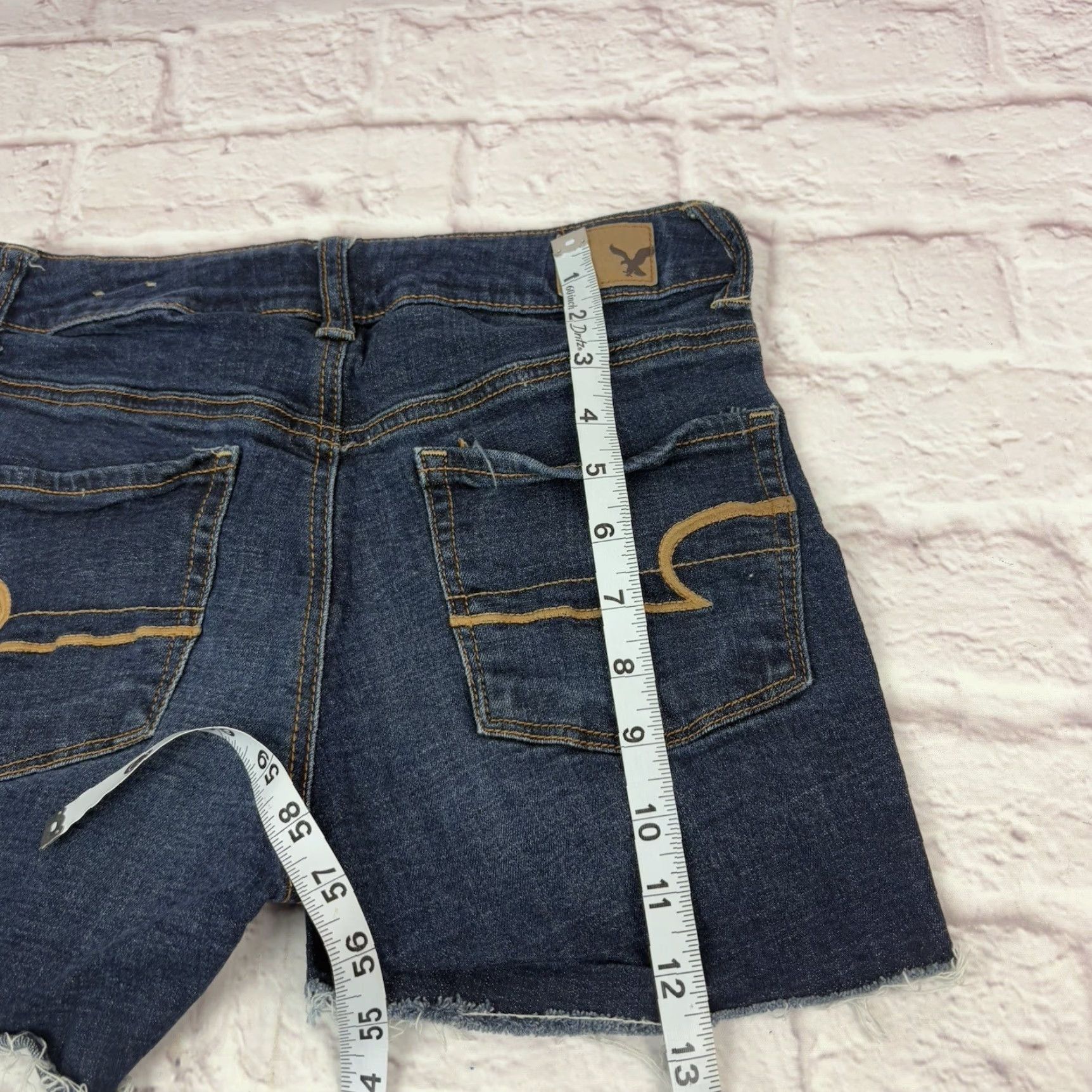 American Eagle Outfitters American Eagle Womens Denim Cut-off Shorts Dark Wash Mid Rise Size 4 Stretched Size 27" / US 4 / IT 40 - 5 Thumbnail