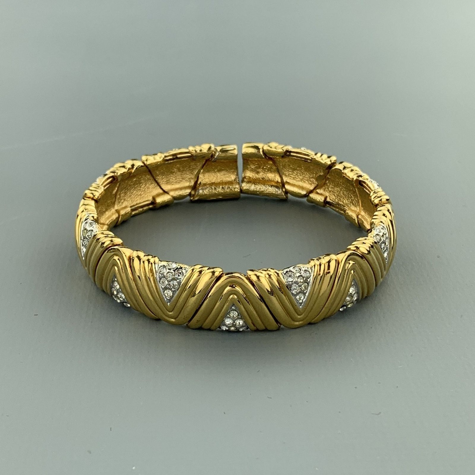 Vintage Vintage Gold Tone Rhinestones Textured Open Cuff Bracelet Size ONE SIZE - 2 Thumbnail