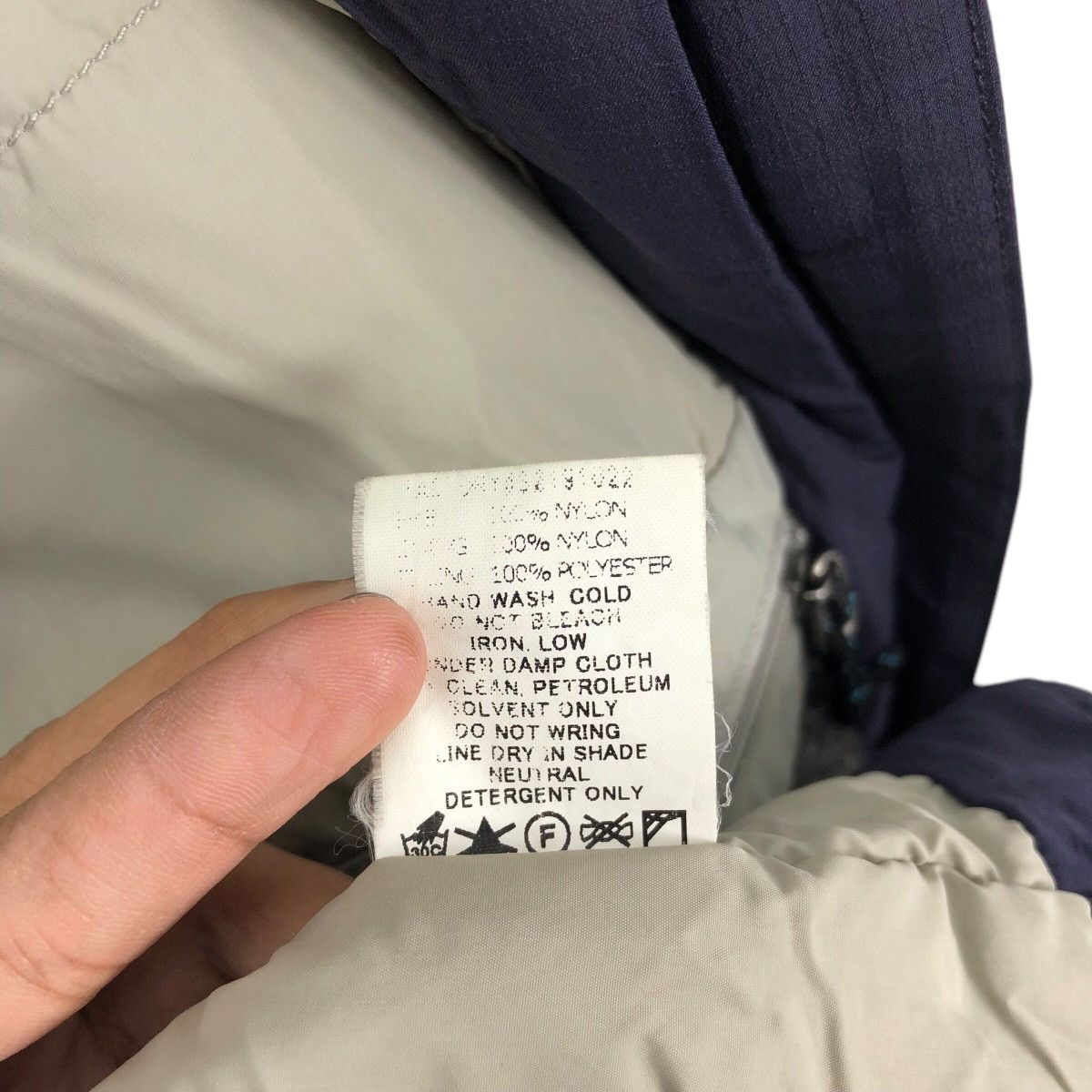 Montbell Vintage MONT-BELL OUTDOOR Light Puffer Jacket Size US L / EU 52-54 / 3 - 8 Thumbnail