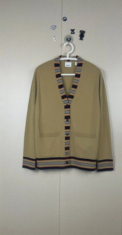 Burberry Burberry Camel Wool Women's Cardigan Size L / US 10 / IT 46 - 1 Thumbnail