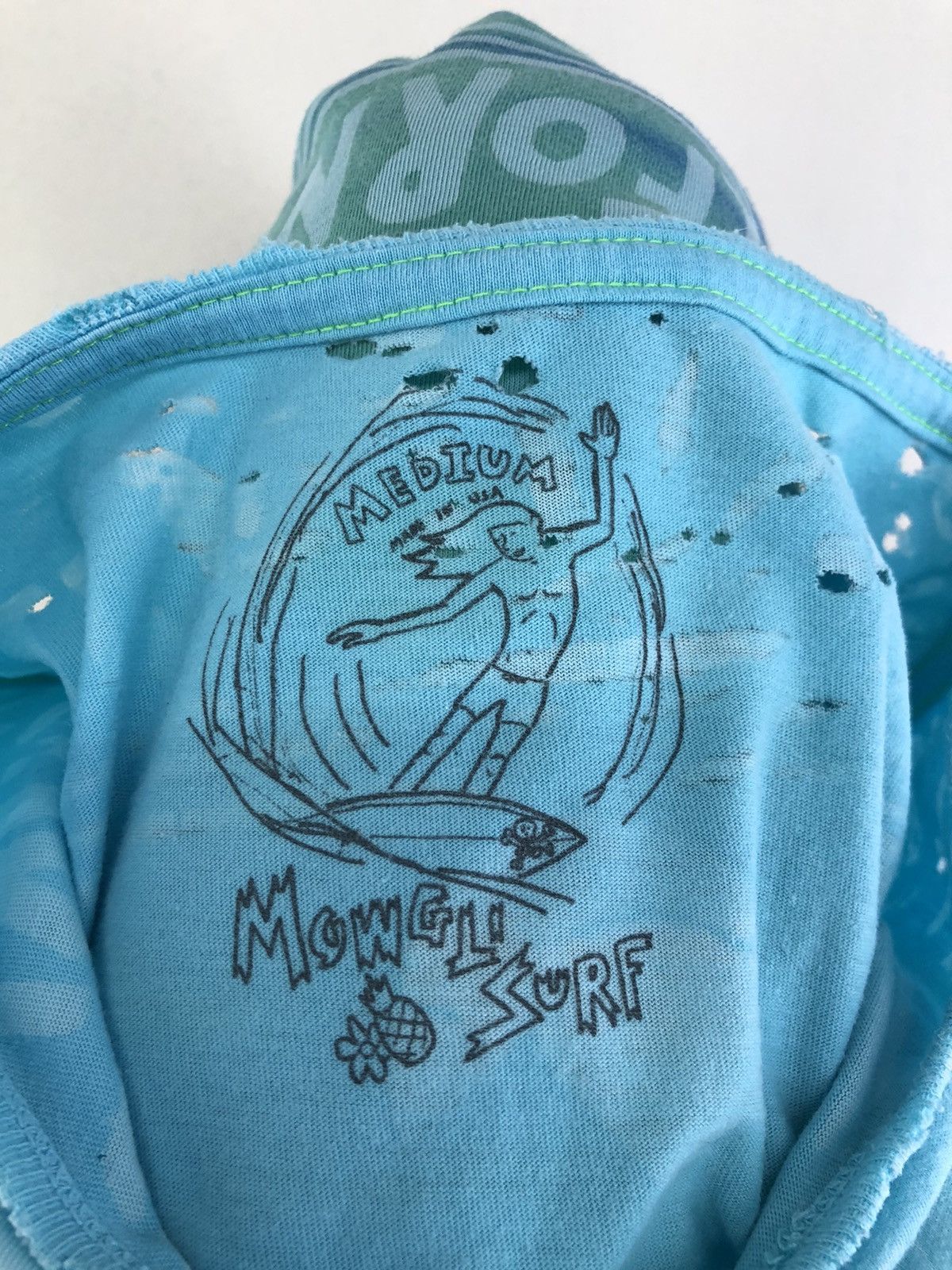 Japanese Brand Mowgli Surf Distressed Tshirt Size US M / EU 48-50 / 2 - 15 Thumbnail