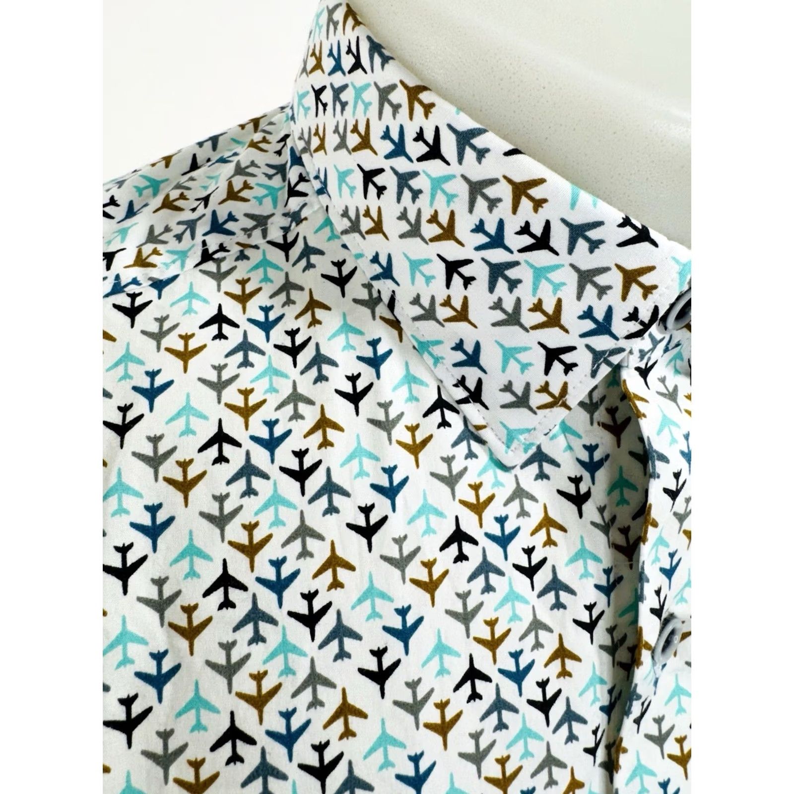 Robert Graham ROBERT GRAHAM - NEW w TAG - JET AIRPLANES ALL OVER Pilot Flight Bomber M Shirt Size US M / EU 48-50 / 2 - 2 Thumbnail