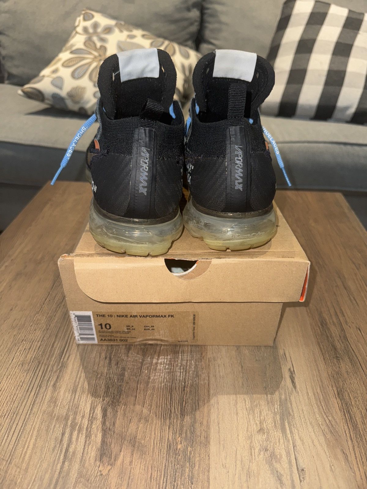 Nike × Off-White Nike Air VaporMax Off-White Black (2018) Size US 10 / EU 43 - 4 Thumbnail